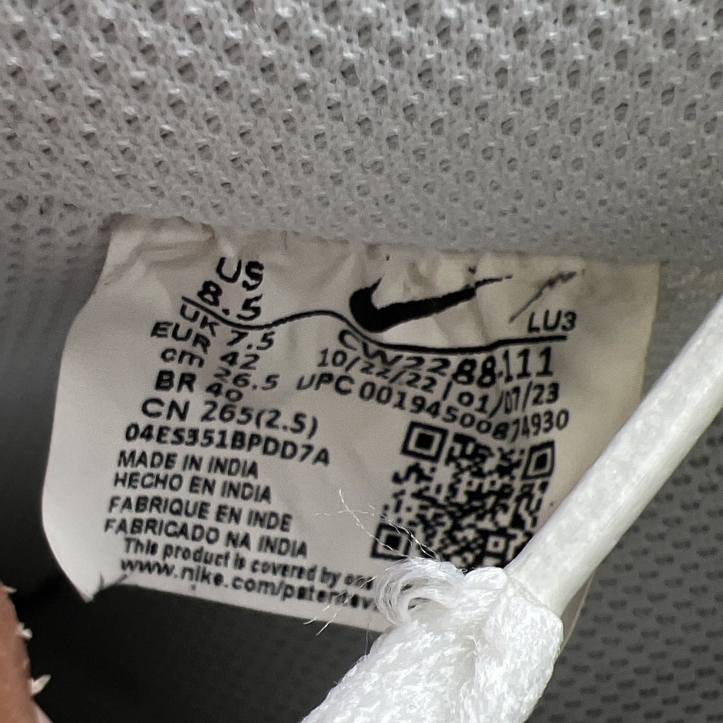 Size 8 - Nike Air Force 1 '07 Low Triple White (CW2288-111)