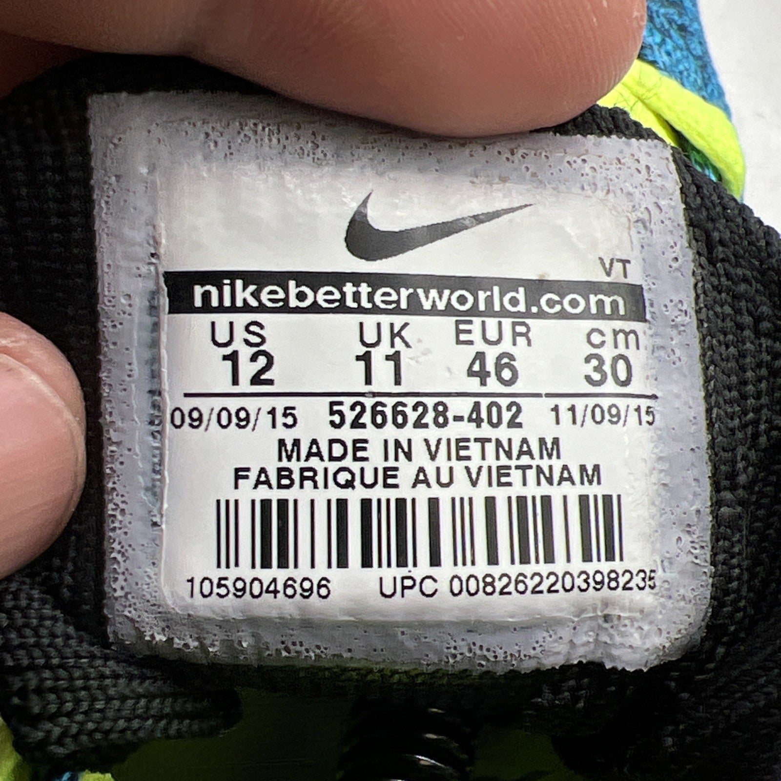 Size 12 - Nike Flyknit Racer Blue Glow (526628-402)