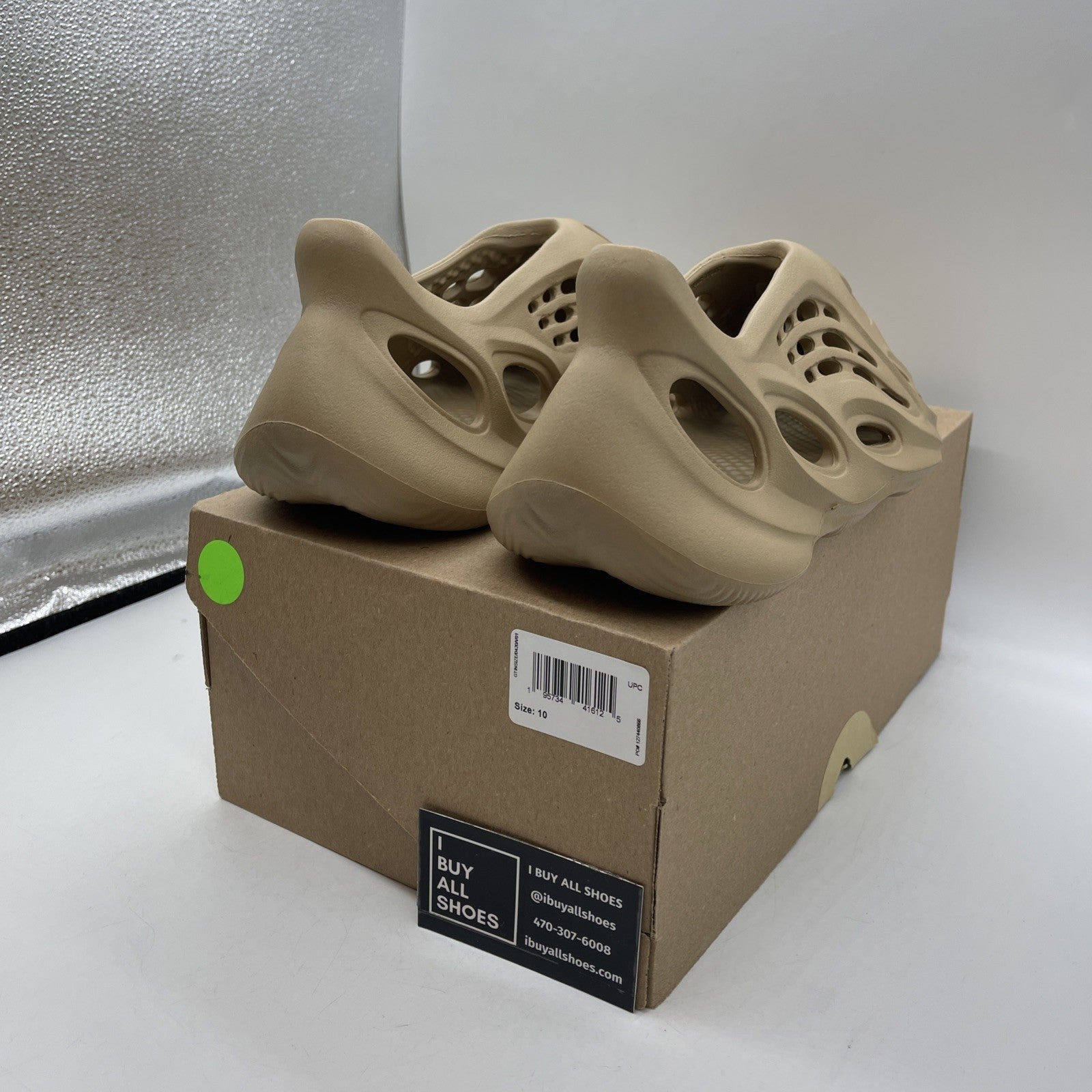 Size 10 - adidas Yeezy Foam RNNR Ochre Brown (GW3354)