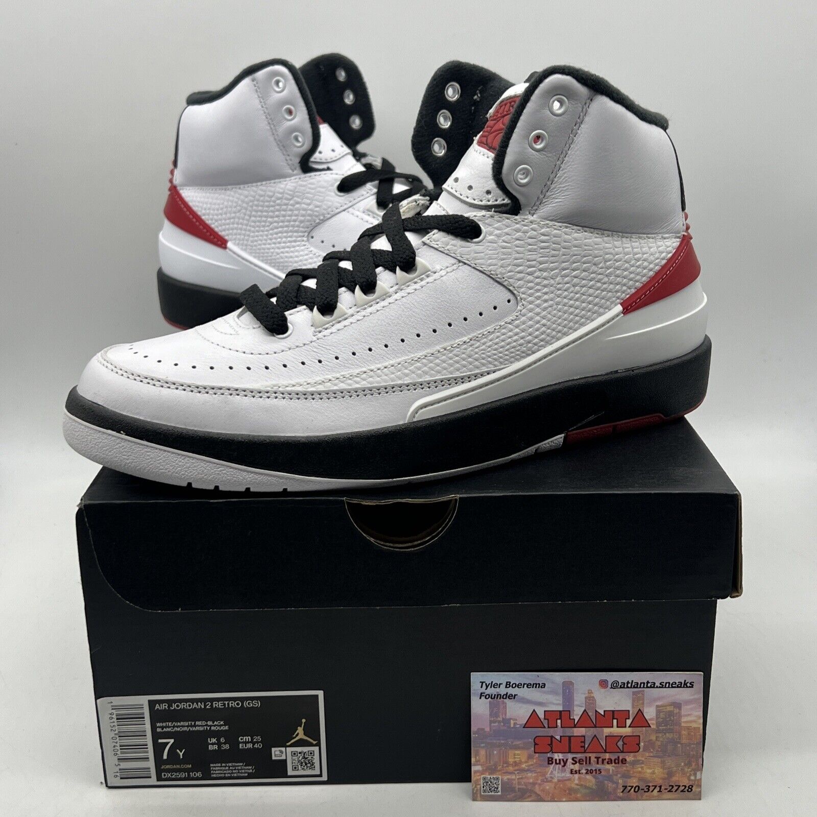 Air Jordan 2 Retro 'OG' Chicago (DX2591-106) GS Size 7Y White Black Red Leather