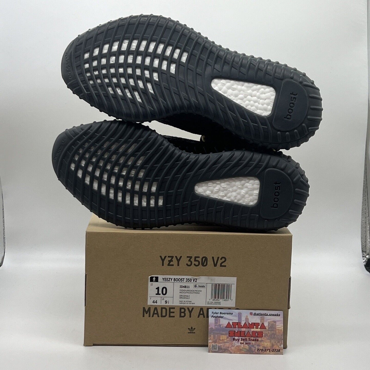 Size 10 - adidas Yeezy Boost 350 V2 Low MX Dark Salt Brand New Og All