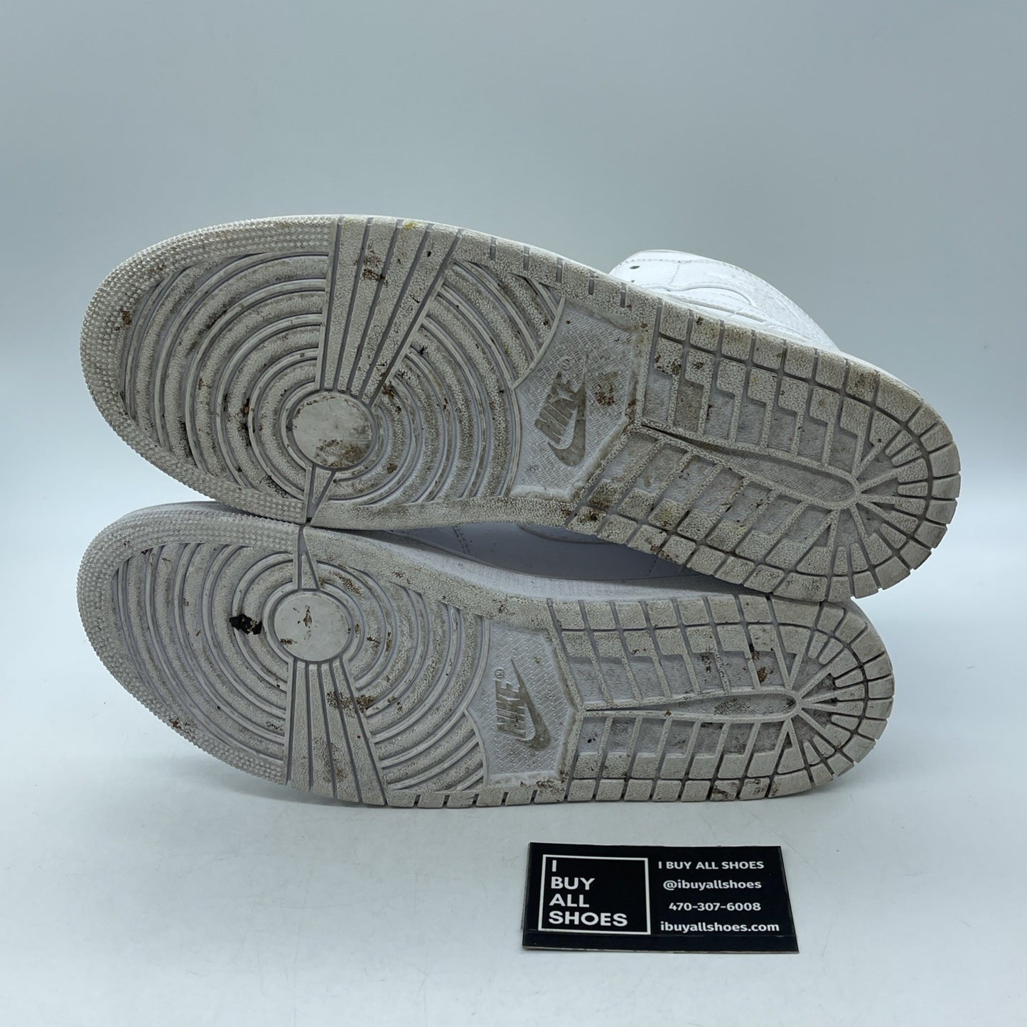 Size 10 - Jordan 1 Mid Triple White - 554724-130
