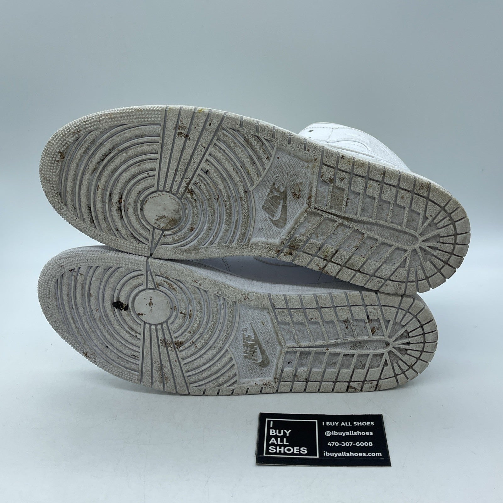 Size 10 - Jordan 1 Mid Triple White - 554724-130