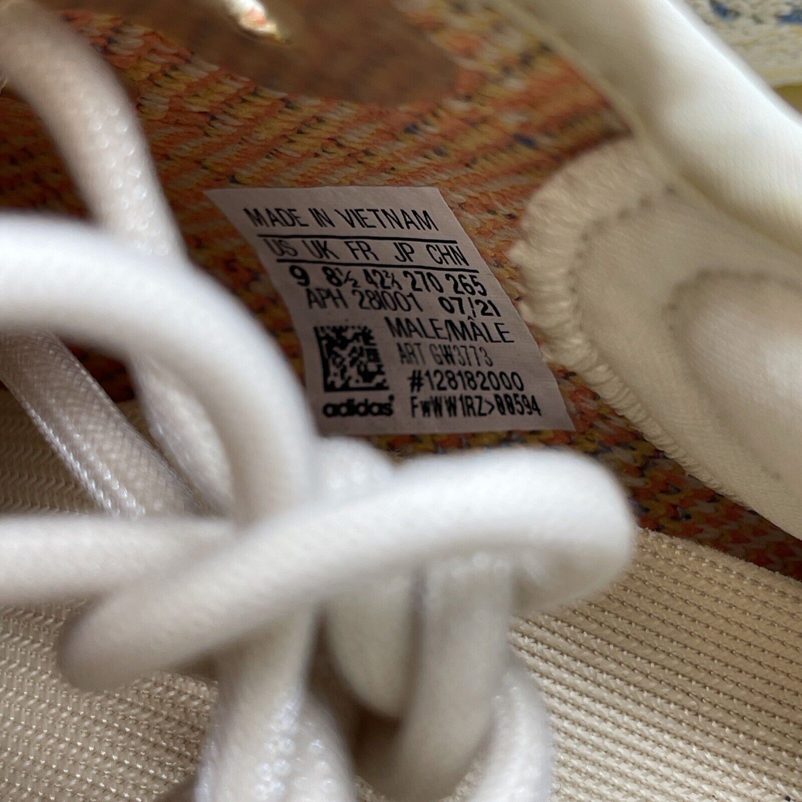 Size 9 - adidas Yeezy Boost 350 V2 Low MX Oat Blue Yellow Orange Suede (GW3773)