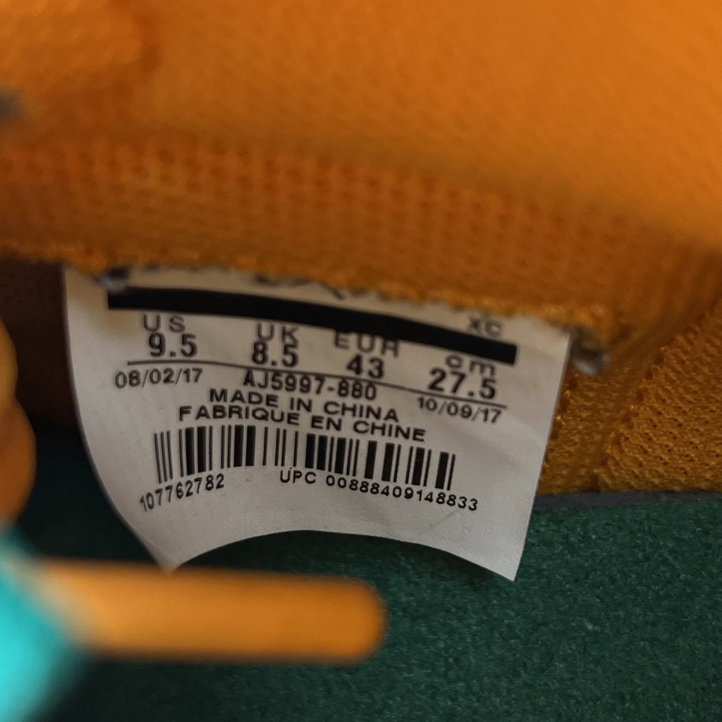 Size 9.5 - Air Jordan 1 Retro OG G8RD High Orange Peel (AJ5997-880)