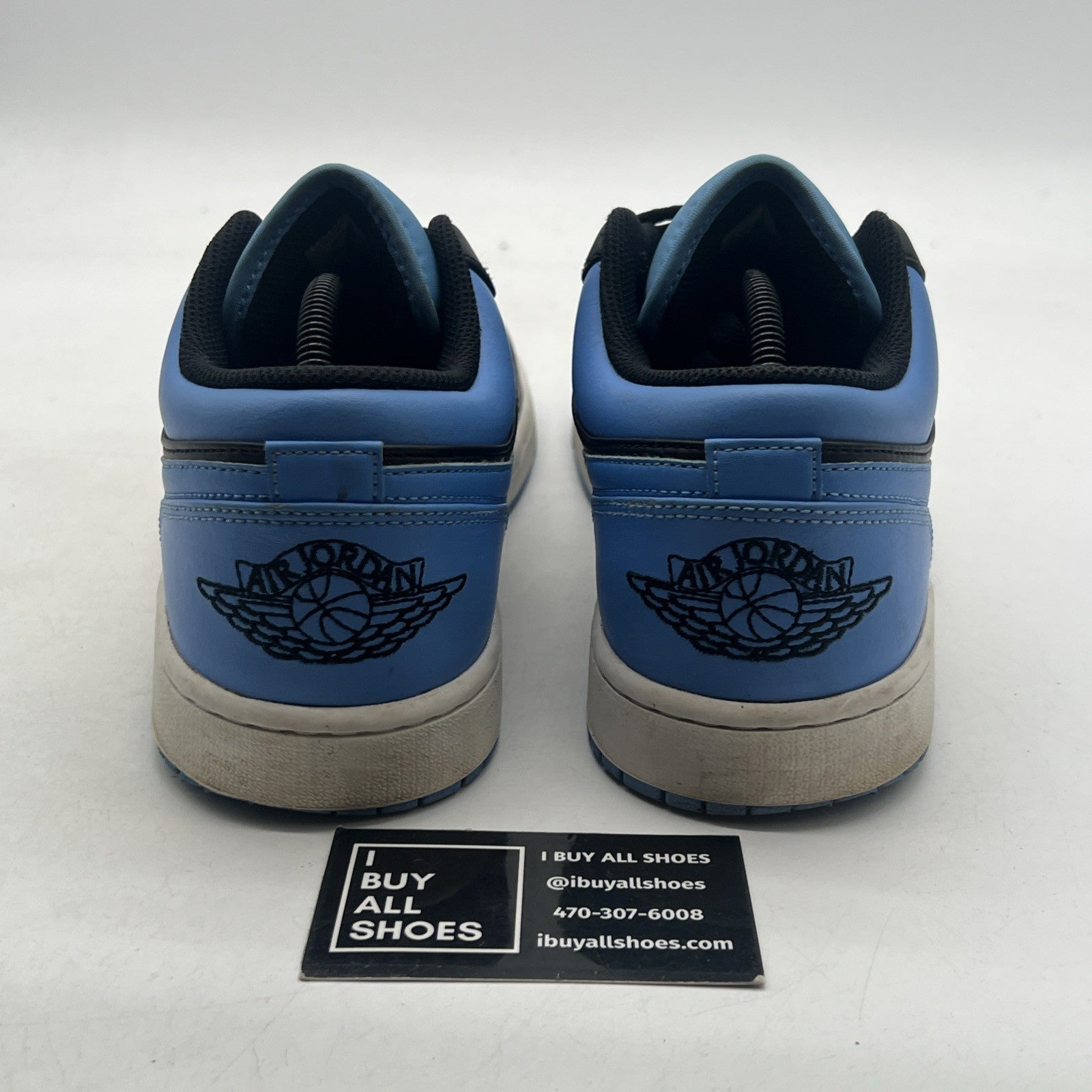 Size 10.5 - Air Jordan 1 Low University Blue (553558-041)