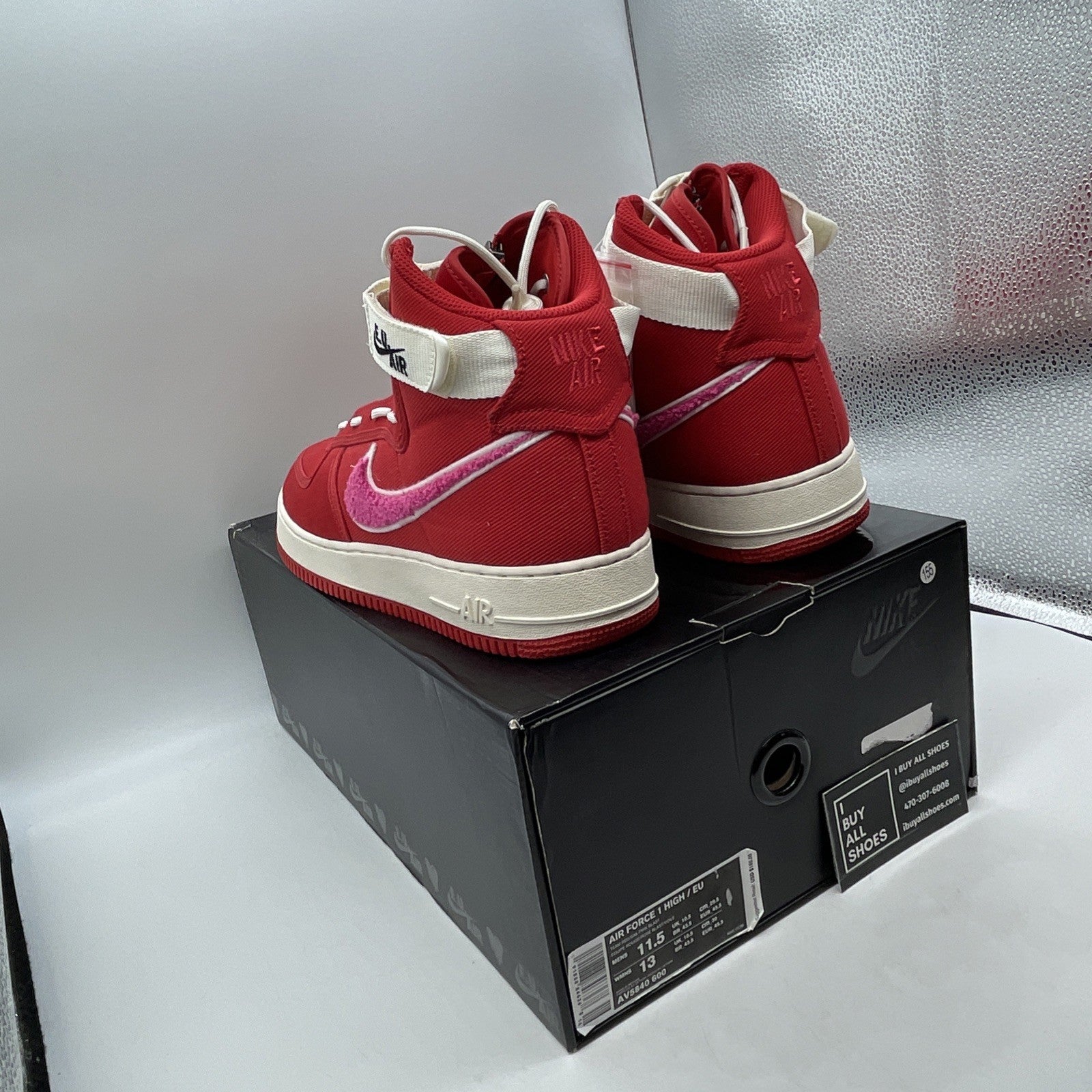Size 11.5 - Emotionally Unavailable x Nike Air Force 1 High Heart (AV5840-600)