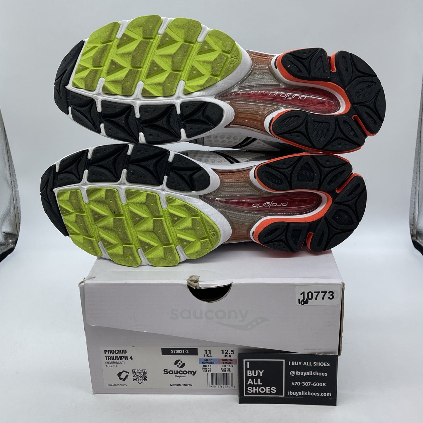 Size 11 - Saucony Highsnobiety x ProGrid Triumph 4 Silver White (S70821-2)