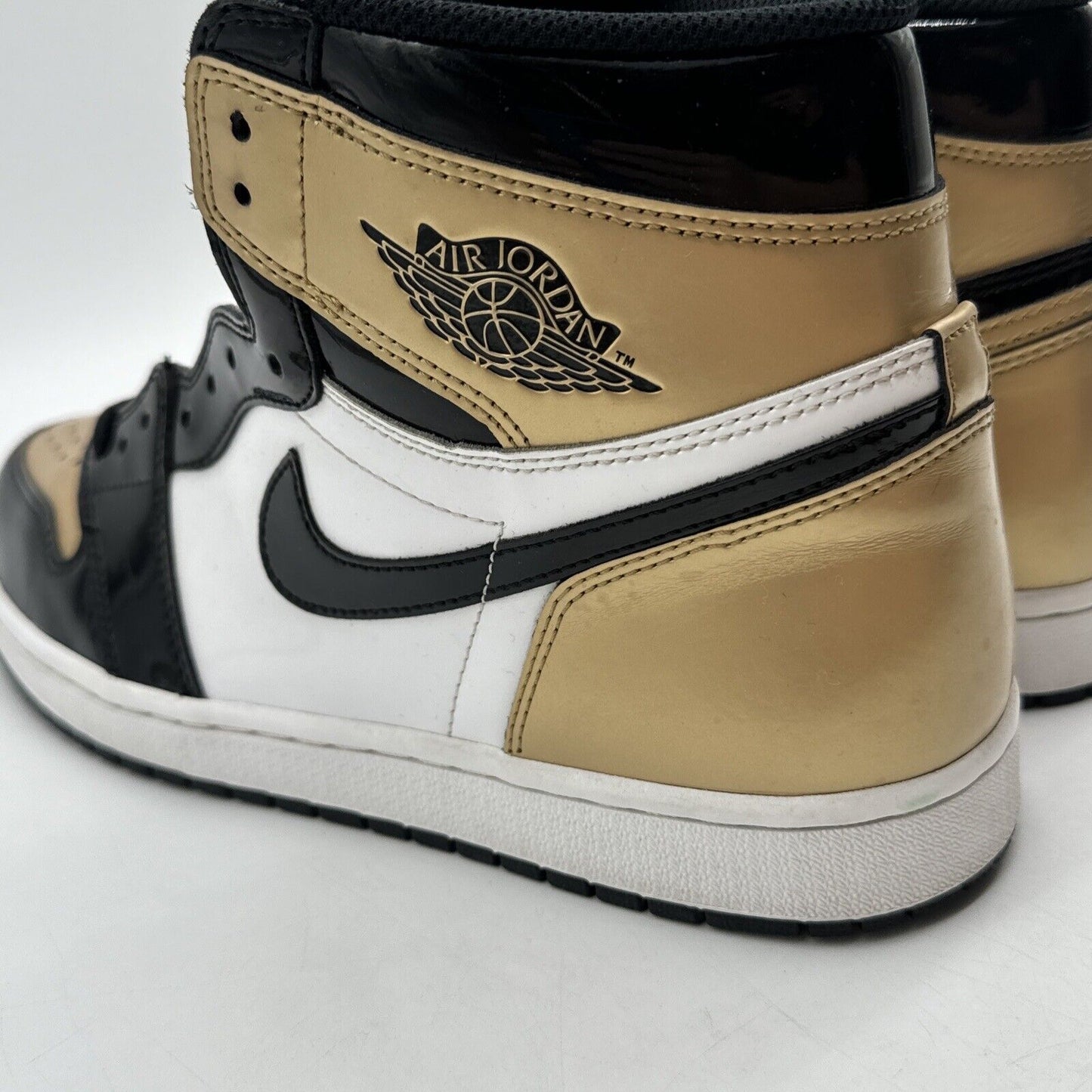 Size 11.5 - Jordan 1 Retro High OG NRG Gold Toe 2018 Patent White Shine Classics