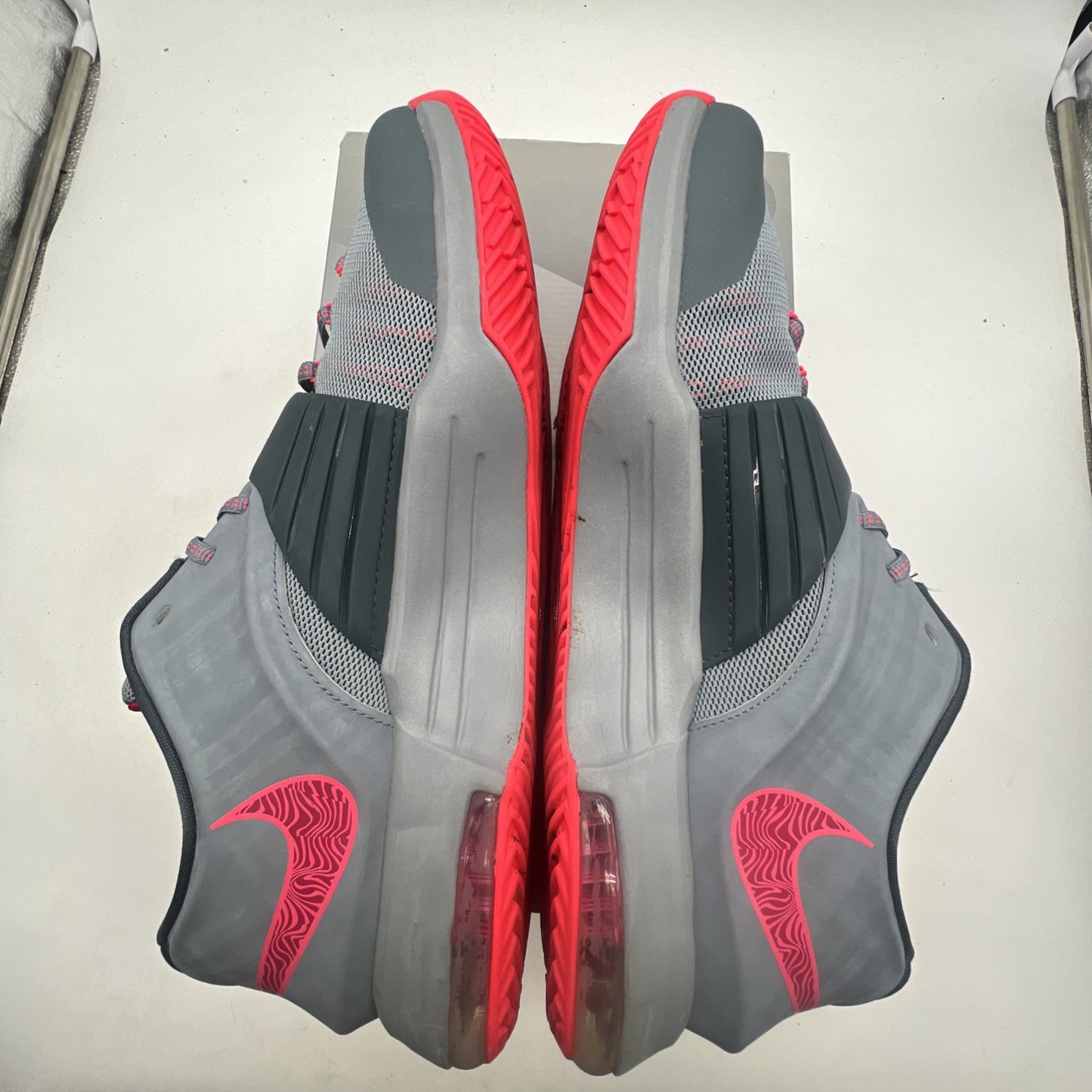 Size 13 - Nike KD 7 Calm Before The Storm (653996-060)