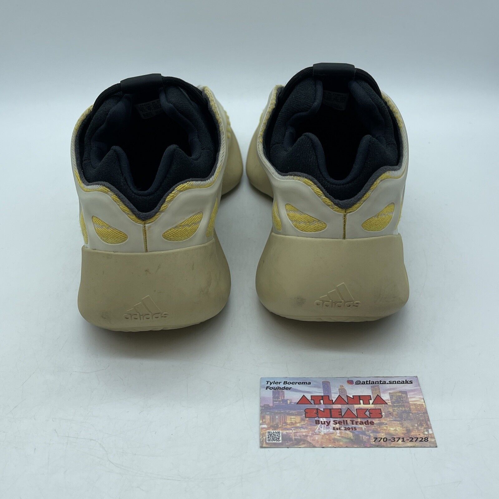 Size 10.5 - adidas Yeezy 700 V3 Safflower Black Yellow Tan (G54853)