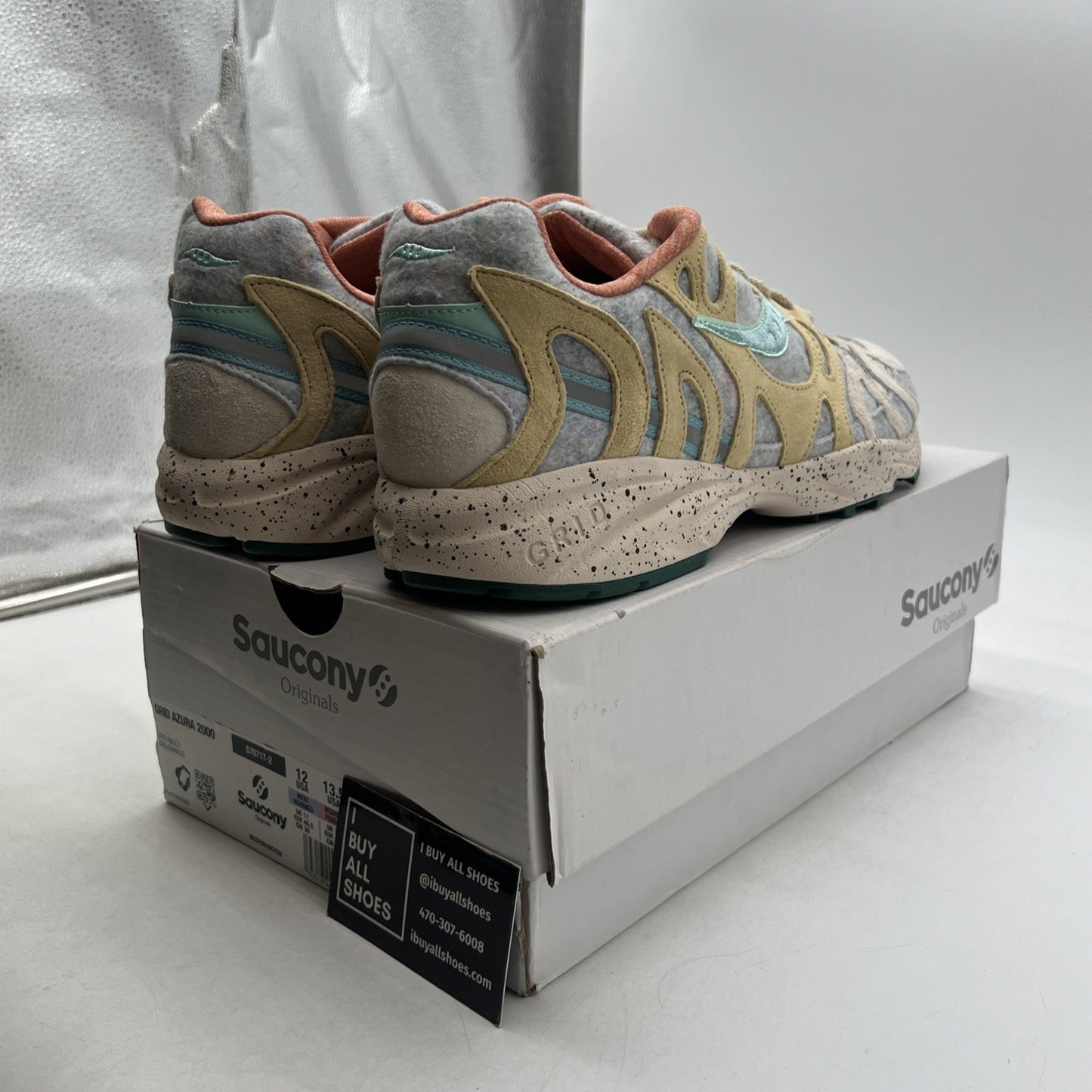 Size 12 - Saucony Grid Azura 2000 Felt 'Grey/Multi' (S70717-2)