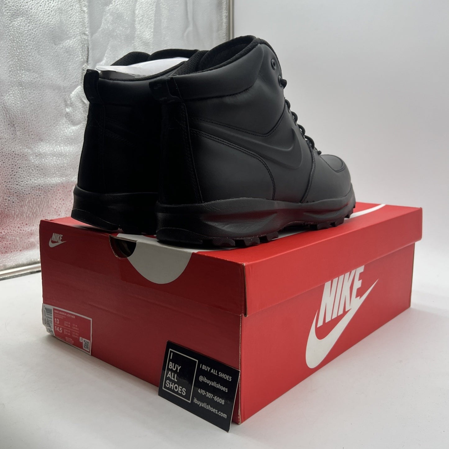 Size 13 - Nike Manoa Leather Black (454350-003)