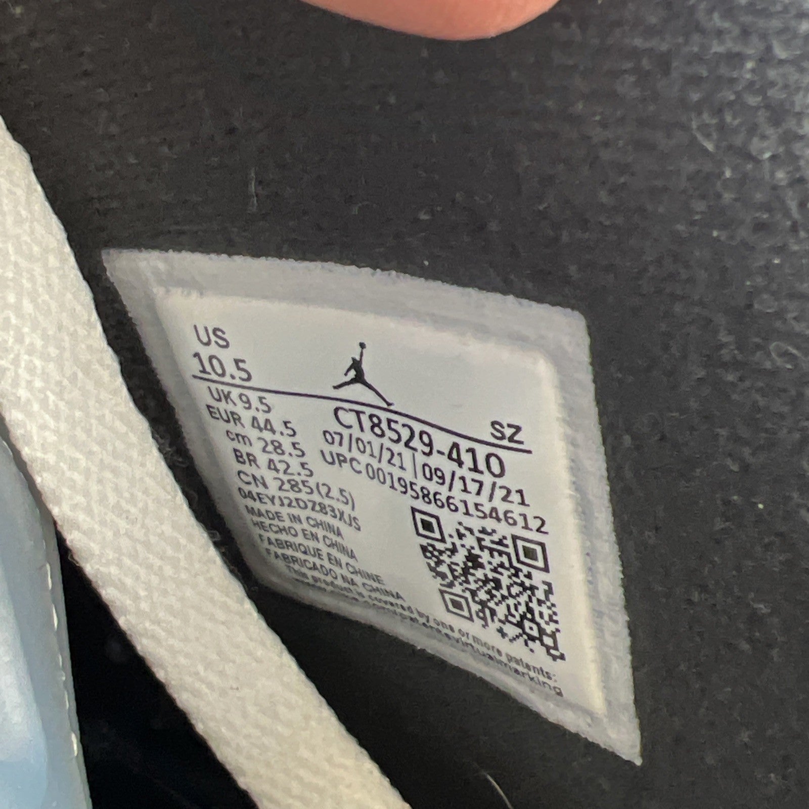 Size 10.5 - Air Jordan 6 Retro Mid UNC Home (CT8529-410)