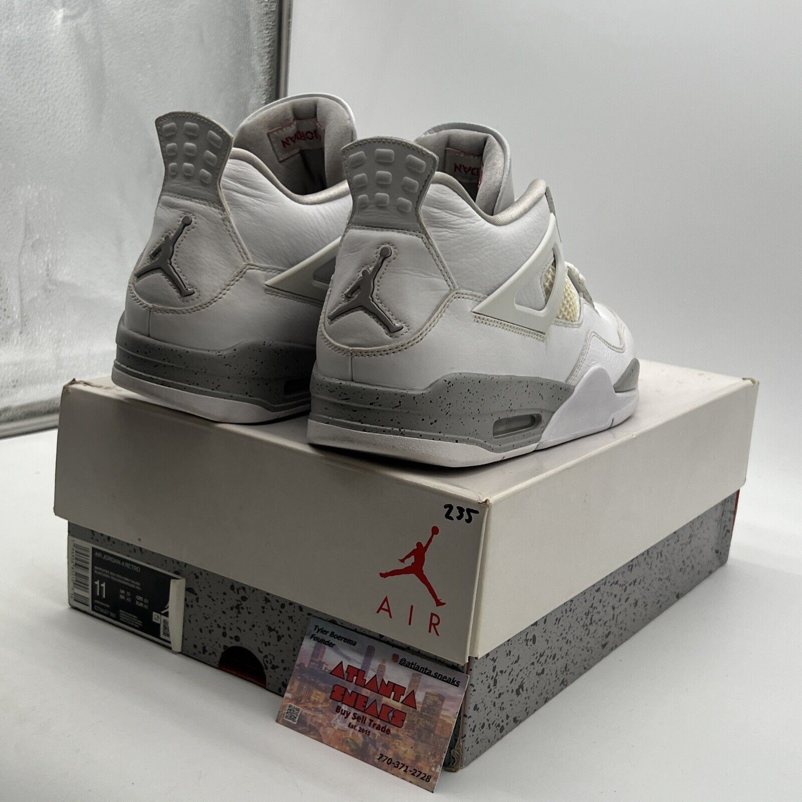 Size 11 - Air Jordan 4 Retro Mid White Oreo (CT8527-100)