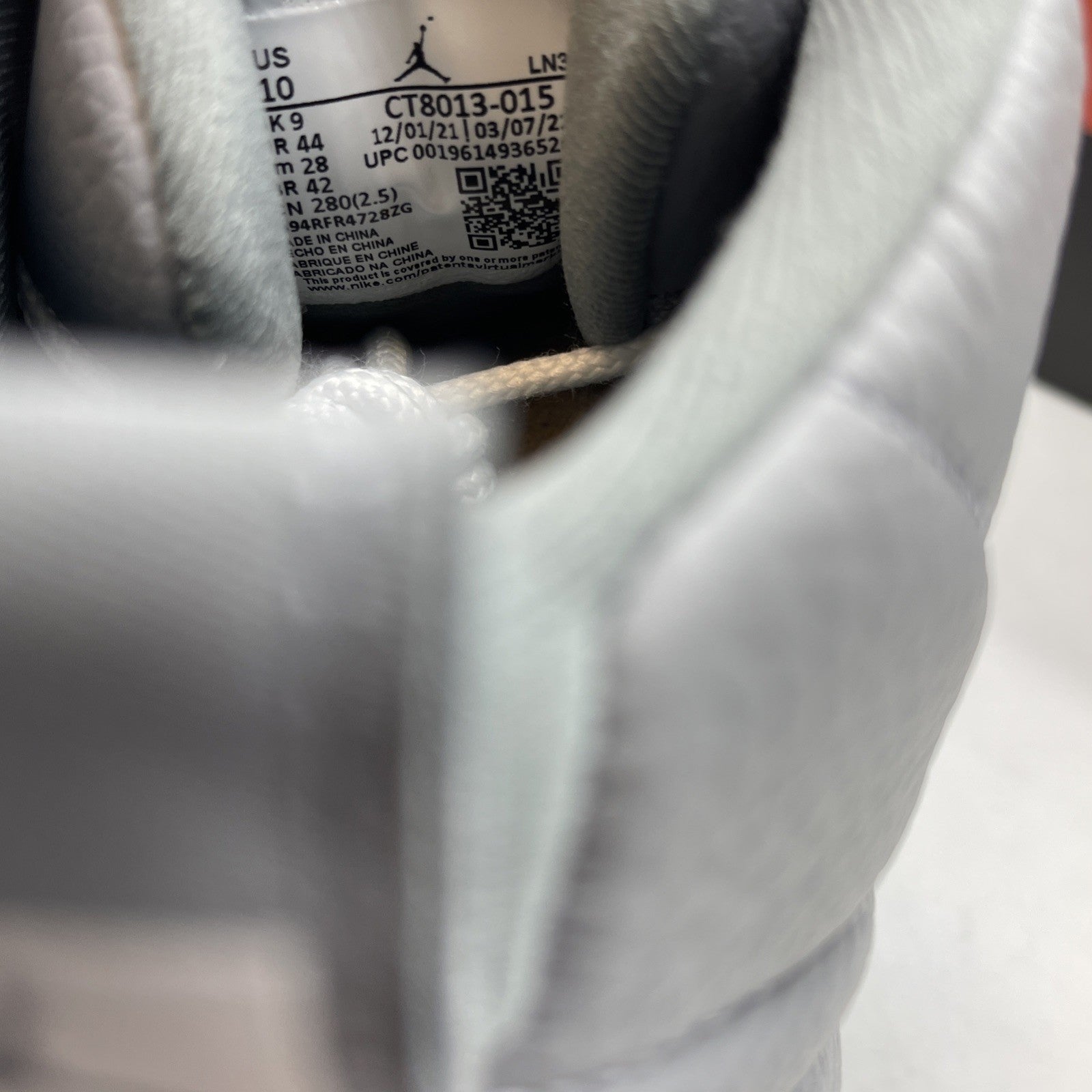 Size 10 - Air Jordan 12 Stealth 2022 (CT8013-015)
