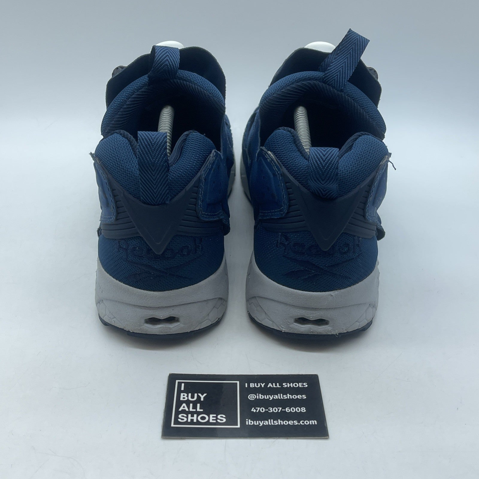 Size 11.5 - Reebok Low-Cut Sneakers Nvy Blue Grey Suede (V65752)