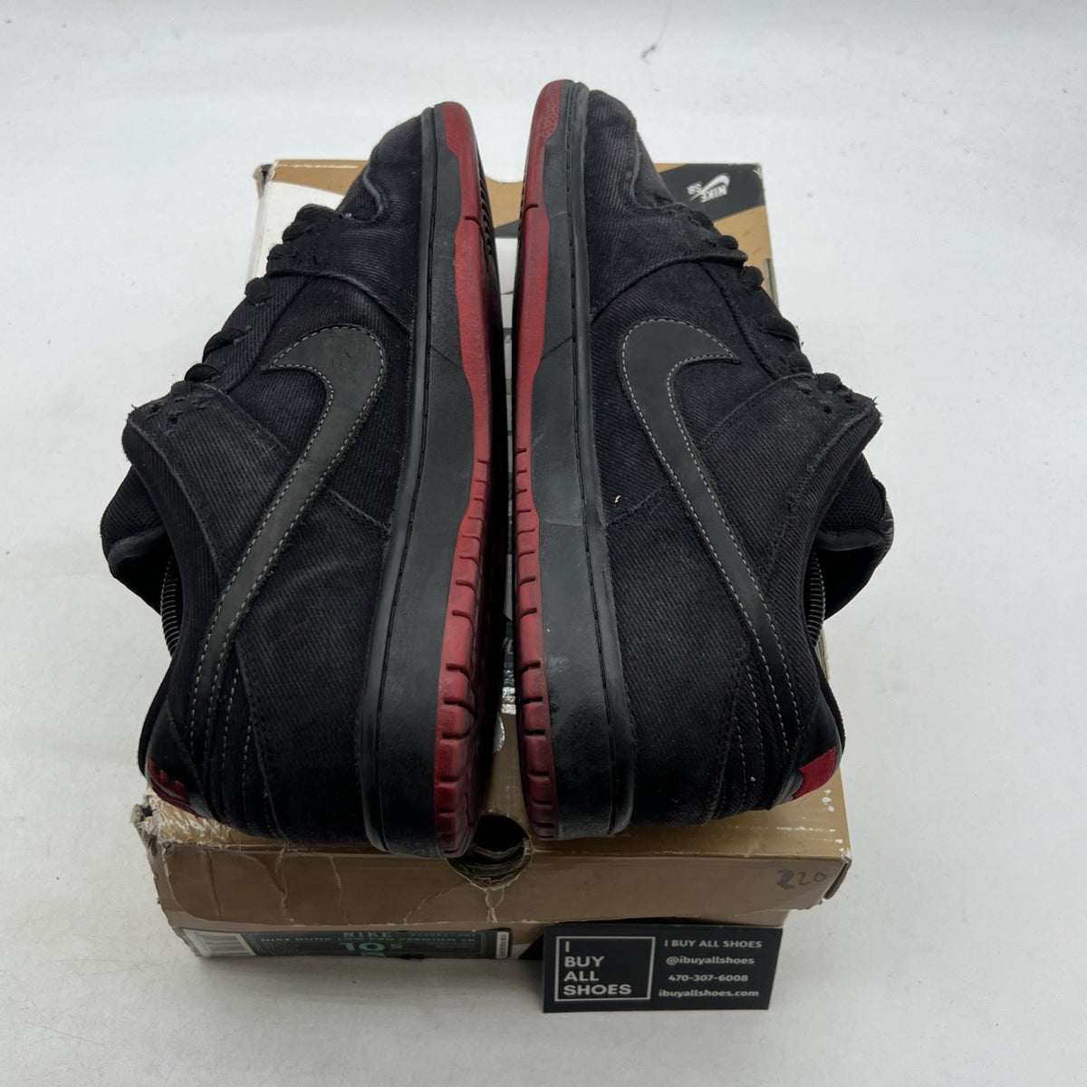 Size 10.5 - Nike Dunk Premium SB Low Levi's (573901-001)