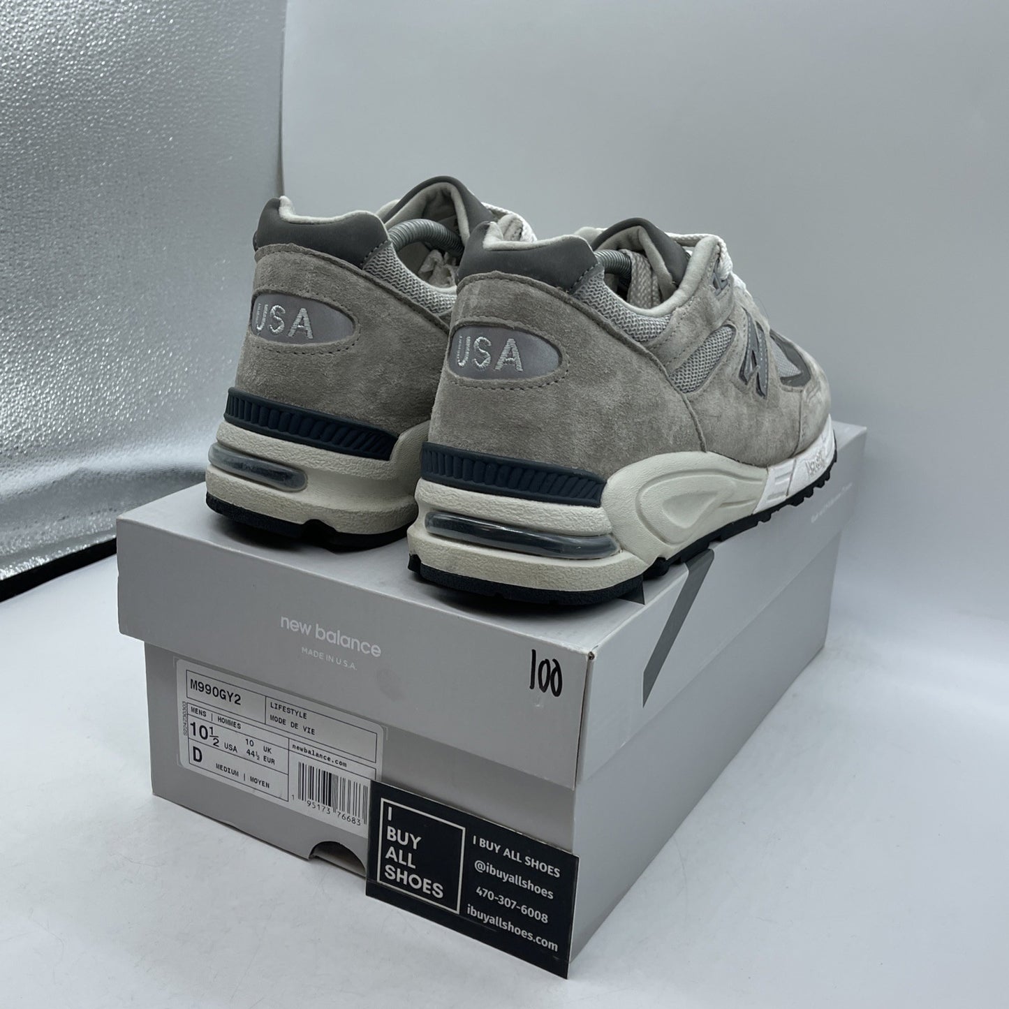 Size 10.5 - New Balance 990v2 Made in USA Grey Suede Leather (M990GY2)