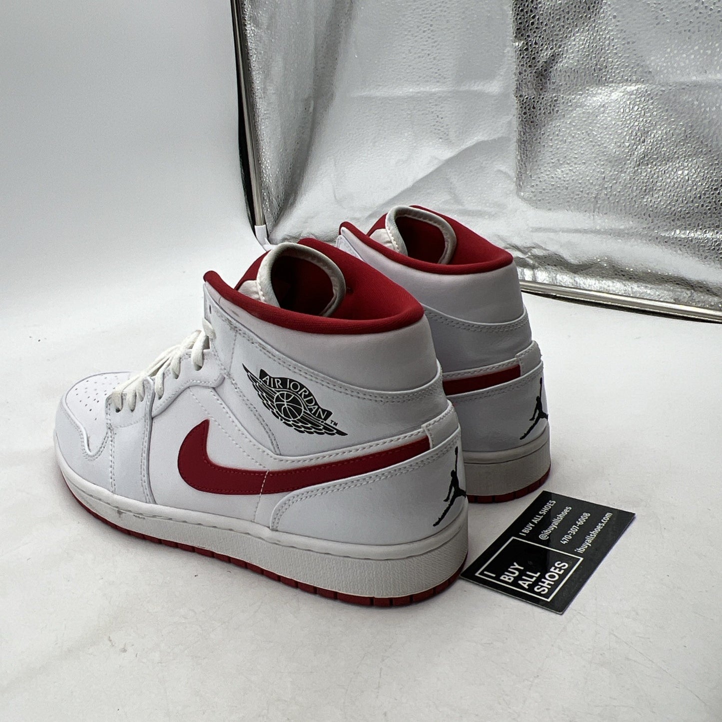 Size 9.5 - Air Jordan 1 Mid White Gym Red (554724-101)