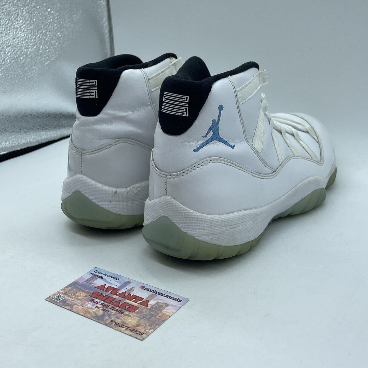 Size 10.5 - Jordan 11 Retro High Legend Blue White Leather (378037-117)