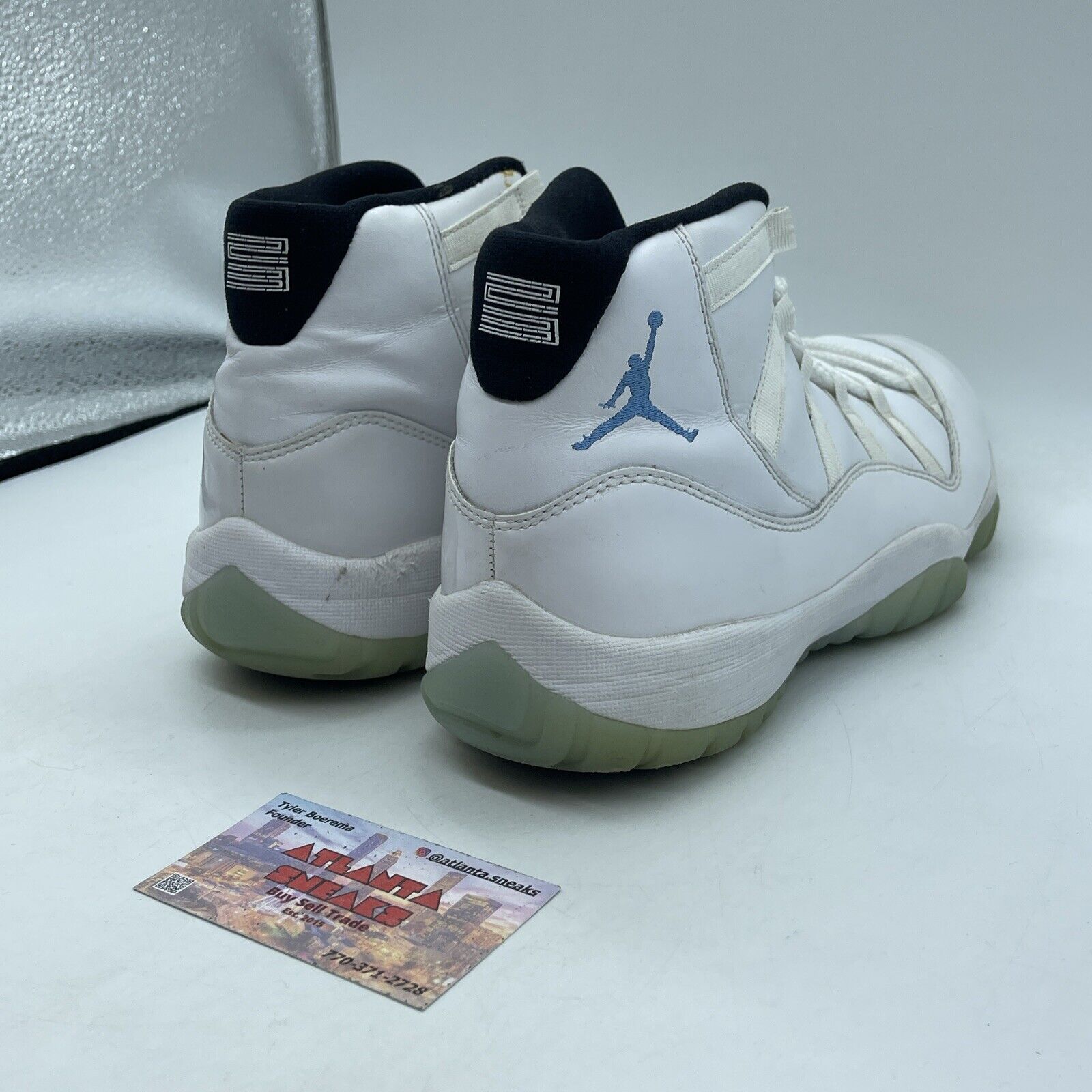 Size 10.5 - Jordan 11 Retro High Legend Blue White Leather (378037-117)
