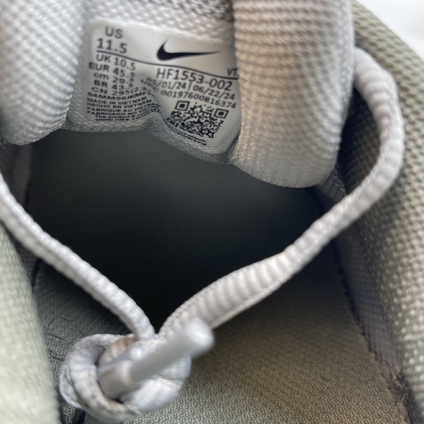 Size 11.5 - Nike Air Zoom Vomero 5 Dark Stucco (HF1553-002)