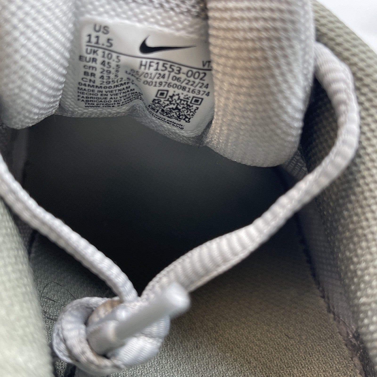 Size 11.5 - Nike Air Zoom Vomero 5 Dark Stucco (HF1553-002)