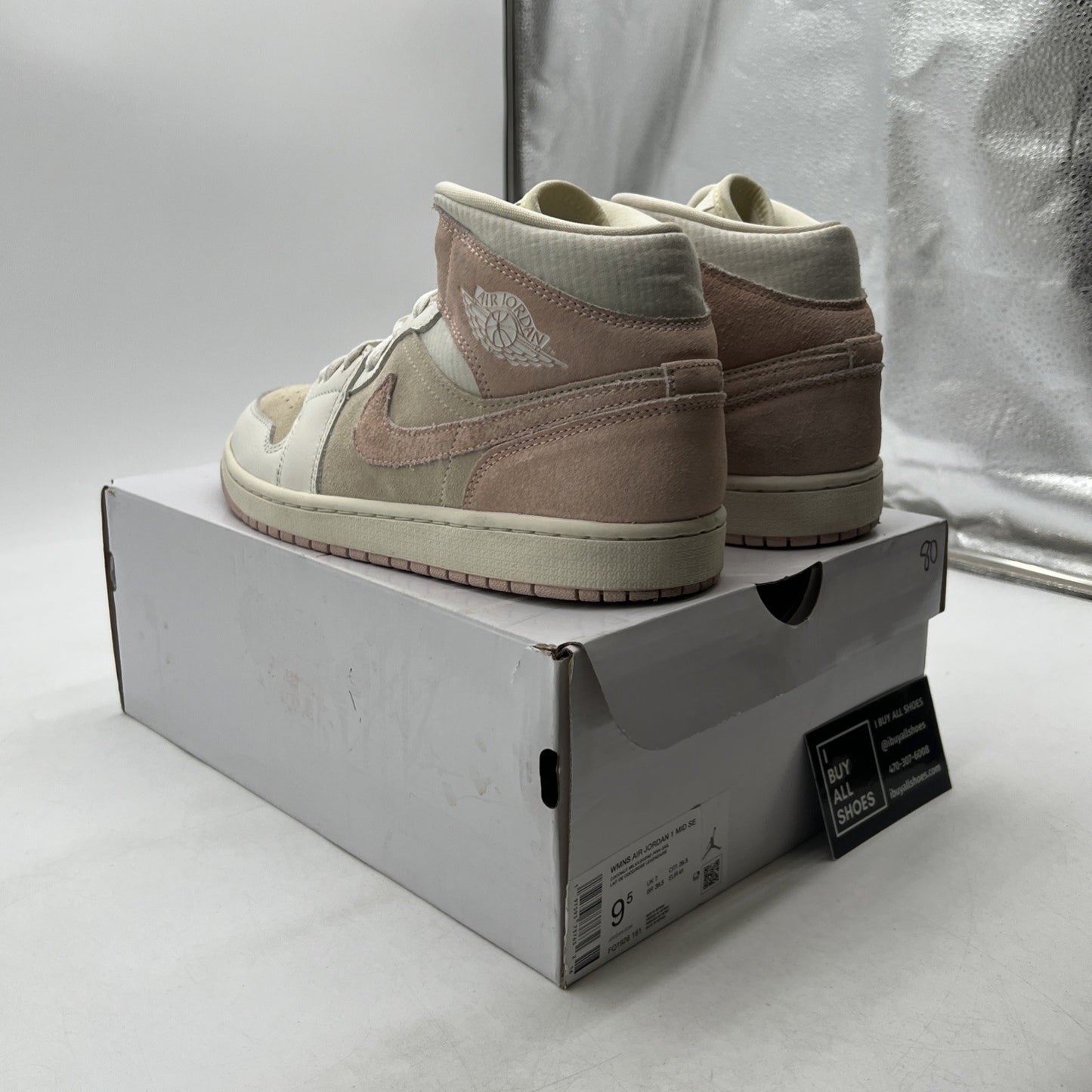 Size 9.5 - Air Jordan 1 SE Mid Seersucker W (FQ1926-161)