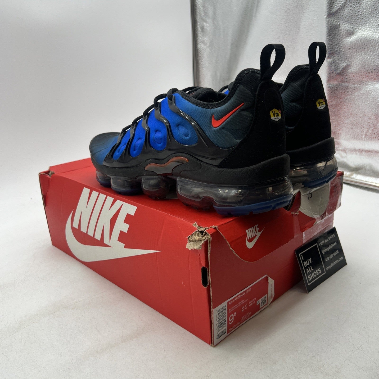 Size 9.5 - Nike Air VaporMax Plus Knicks (DO6679-001)