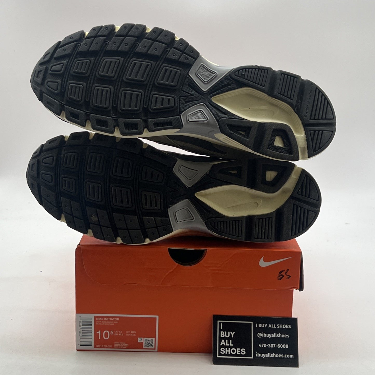 Size 10.5 - Nike Initiator Light Bone Metallic Silver (HQ1179-001)