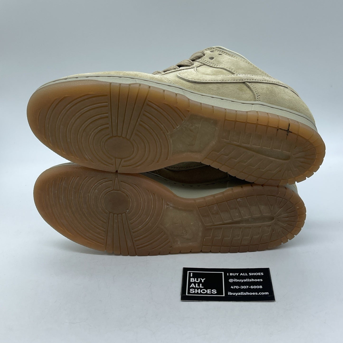 Size 9 - Nike Dunk SB Pro B Low Parachute Beige Suede Leather (HJ0367-200)