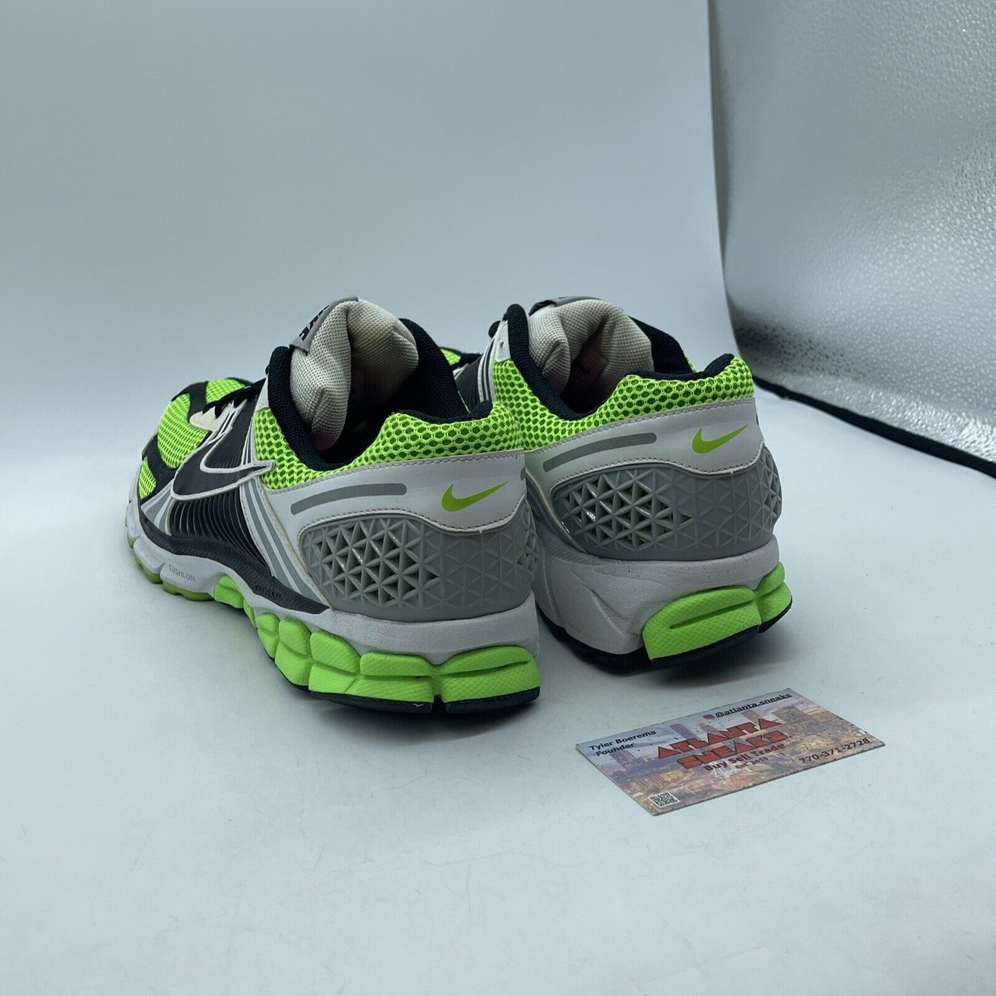 Size 11 - Nike Air Zoom Vomero 5 SE SP 2019 Electric Green Suede (CI1694-300)