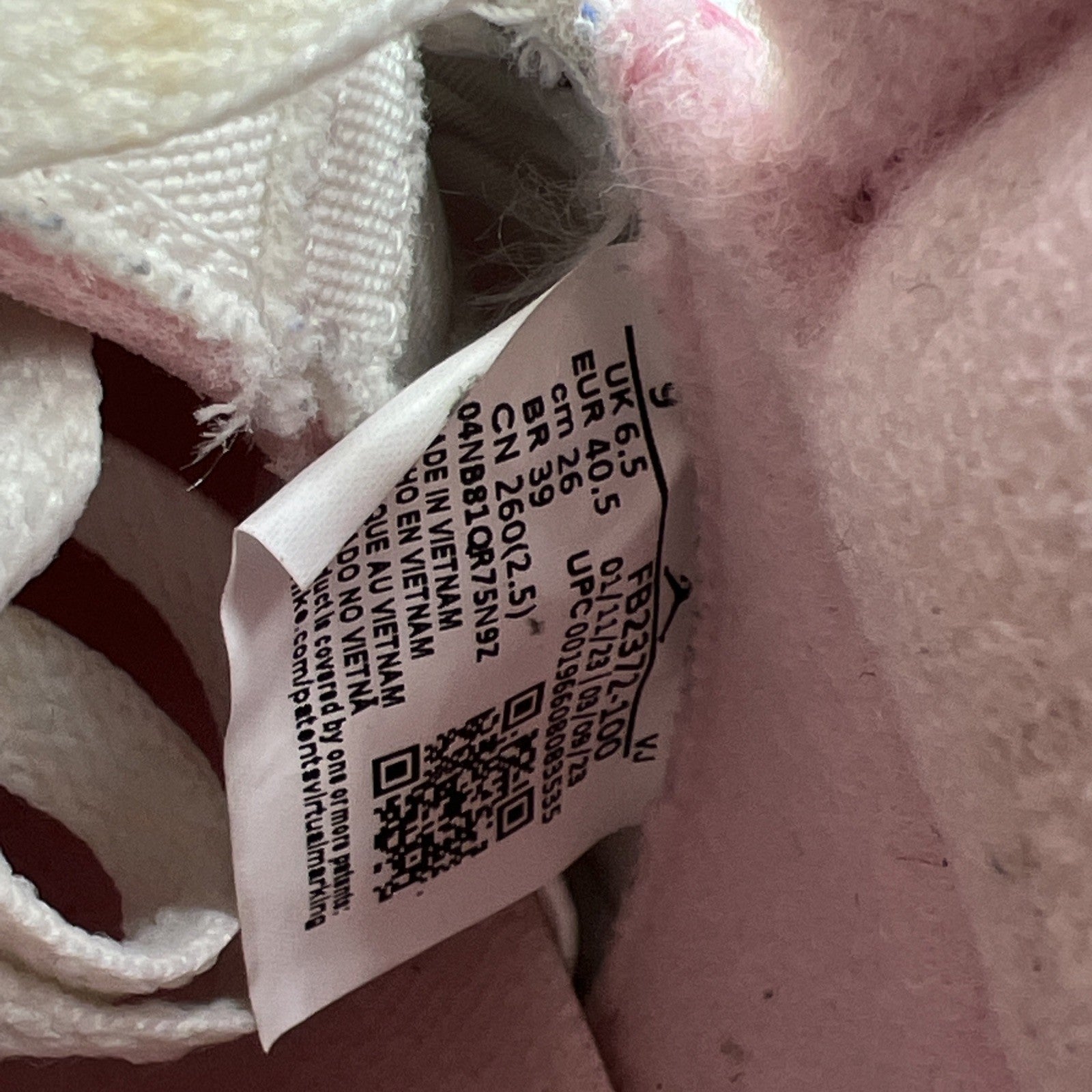 Size 9 - Air Jordan 2 Retro Soft Pink W (FB2372-100)