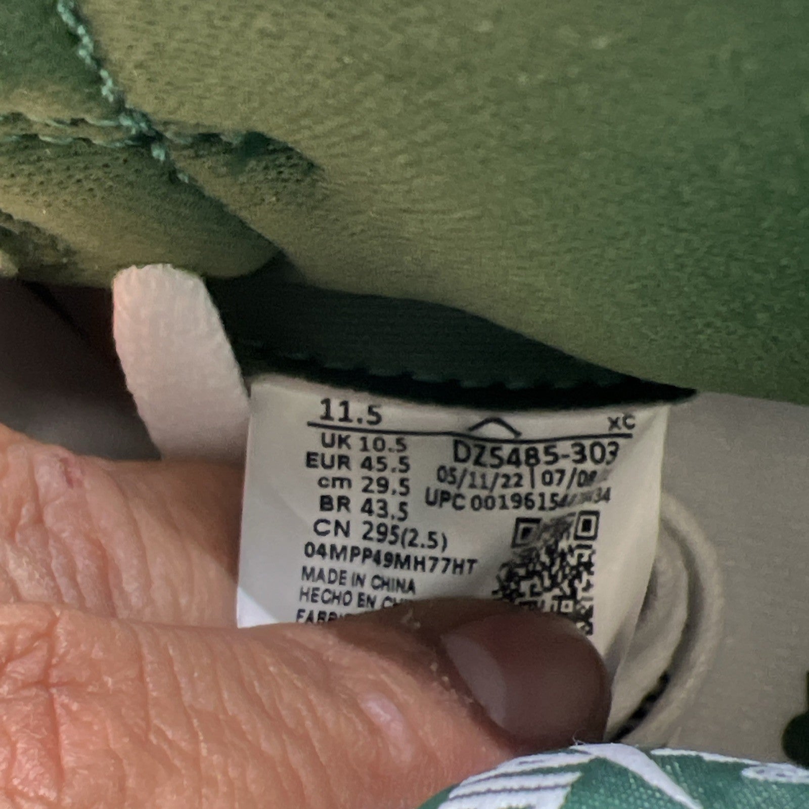 Size 11.5 - Air Jordan 1 Retro OG High Gorge Green (DZ5485-303)