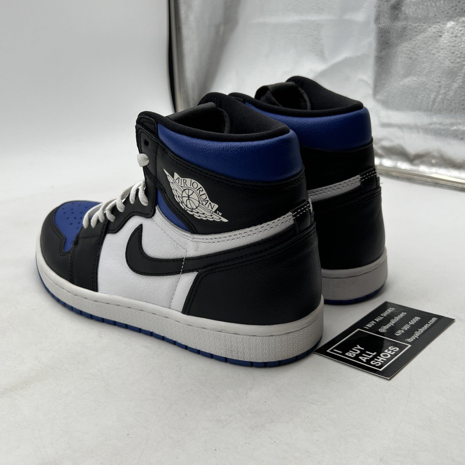 Size 8 - Air Jordan 1 Retro OG High Royal Toe (555088-041)