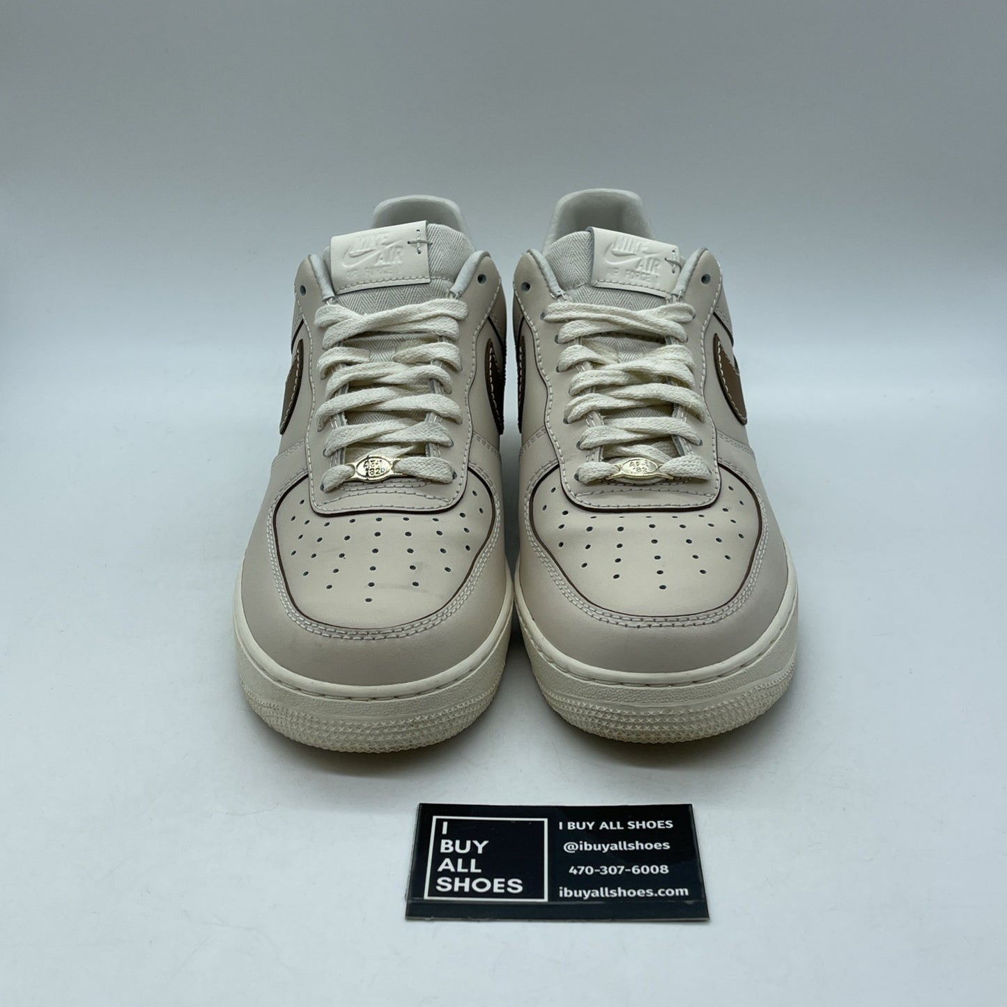 Size 9.5 - Nike Air Force 1 '07 Low Pearl White British Tan (IB8865-221)