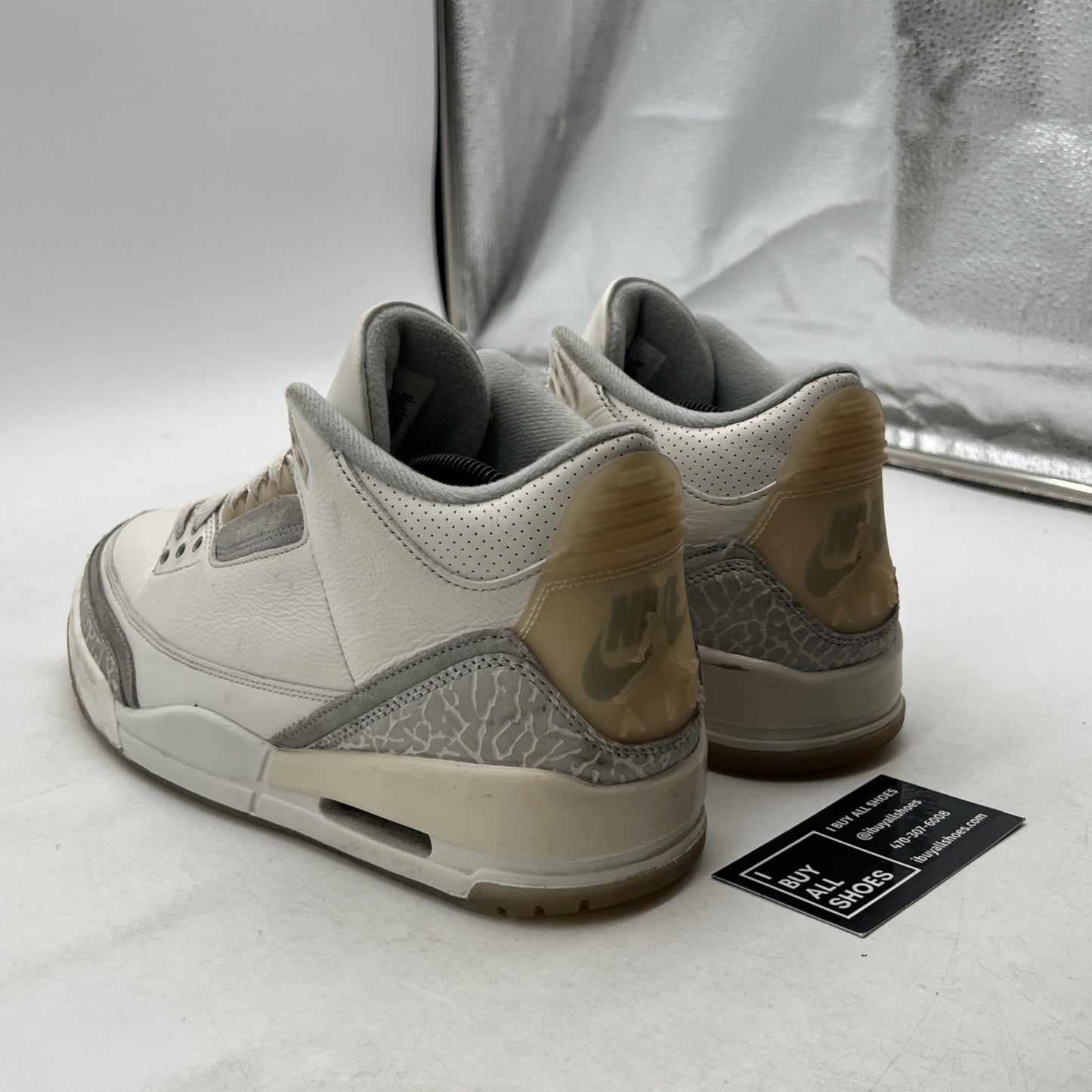 Size 10 - Air Jordan 3 Retro Craft Ivory/Grey White Leather (FJ9579-100)