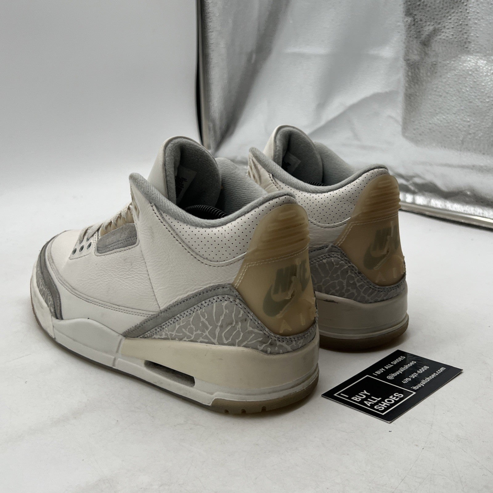 Size 10 - Air Jordan 3 Retro Craft Ivory/Grey White Leather (FJ9579-100)