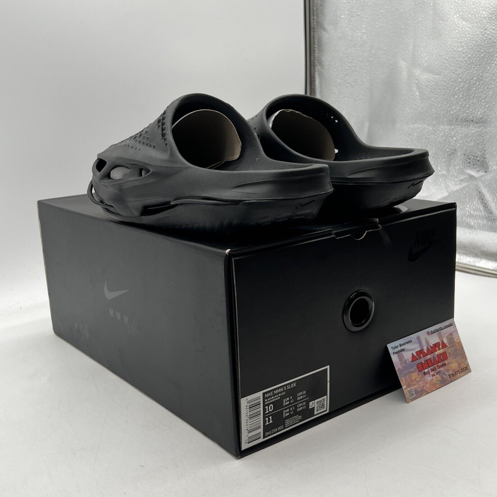 Size 10 - Matthew M. Williams X 005 Slides Black (DH1258-002)