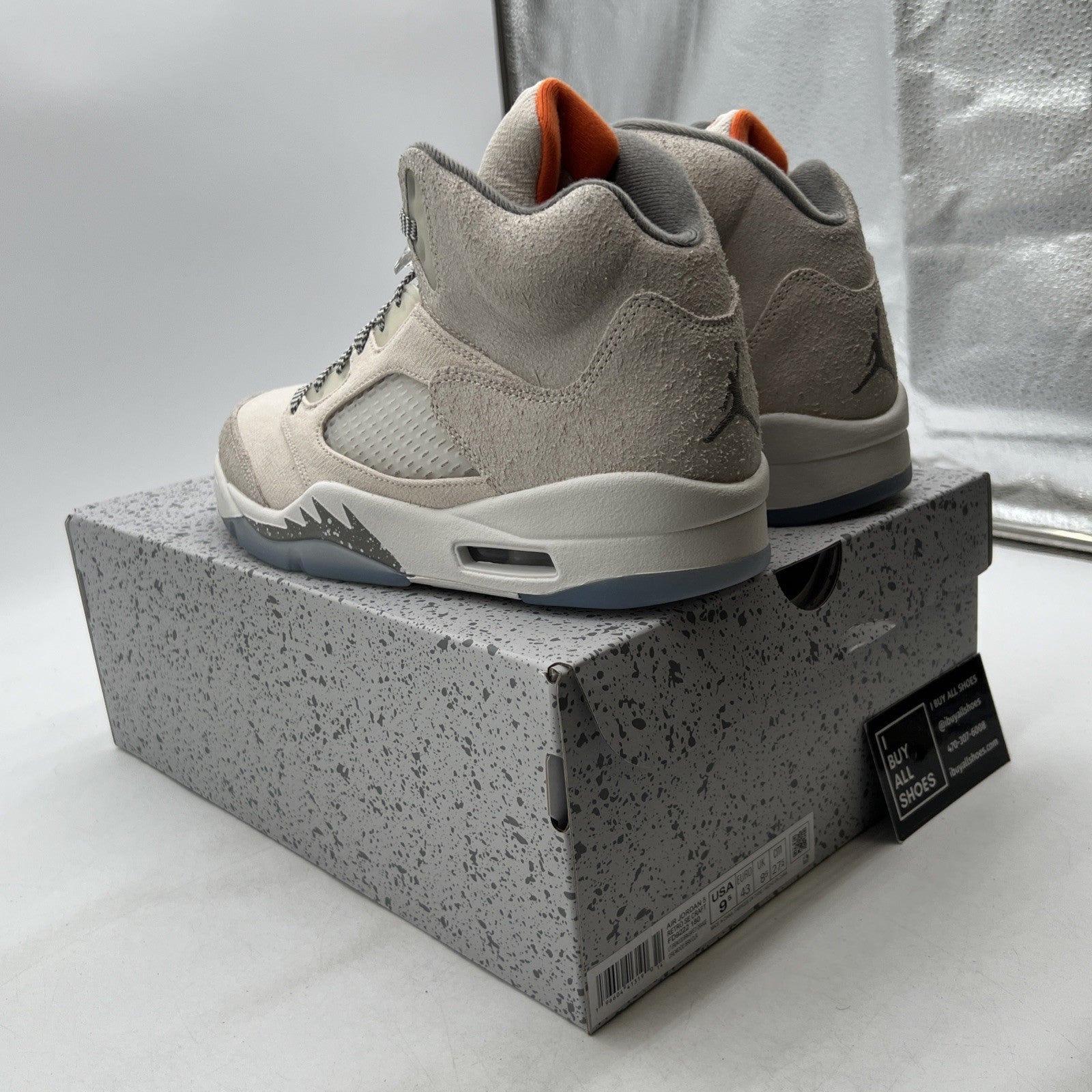 Size 9.5 - Air Jordan 5 Retro SE Craft Light Orewood Brown (FD9222-180)