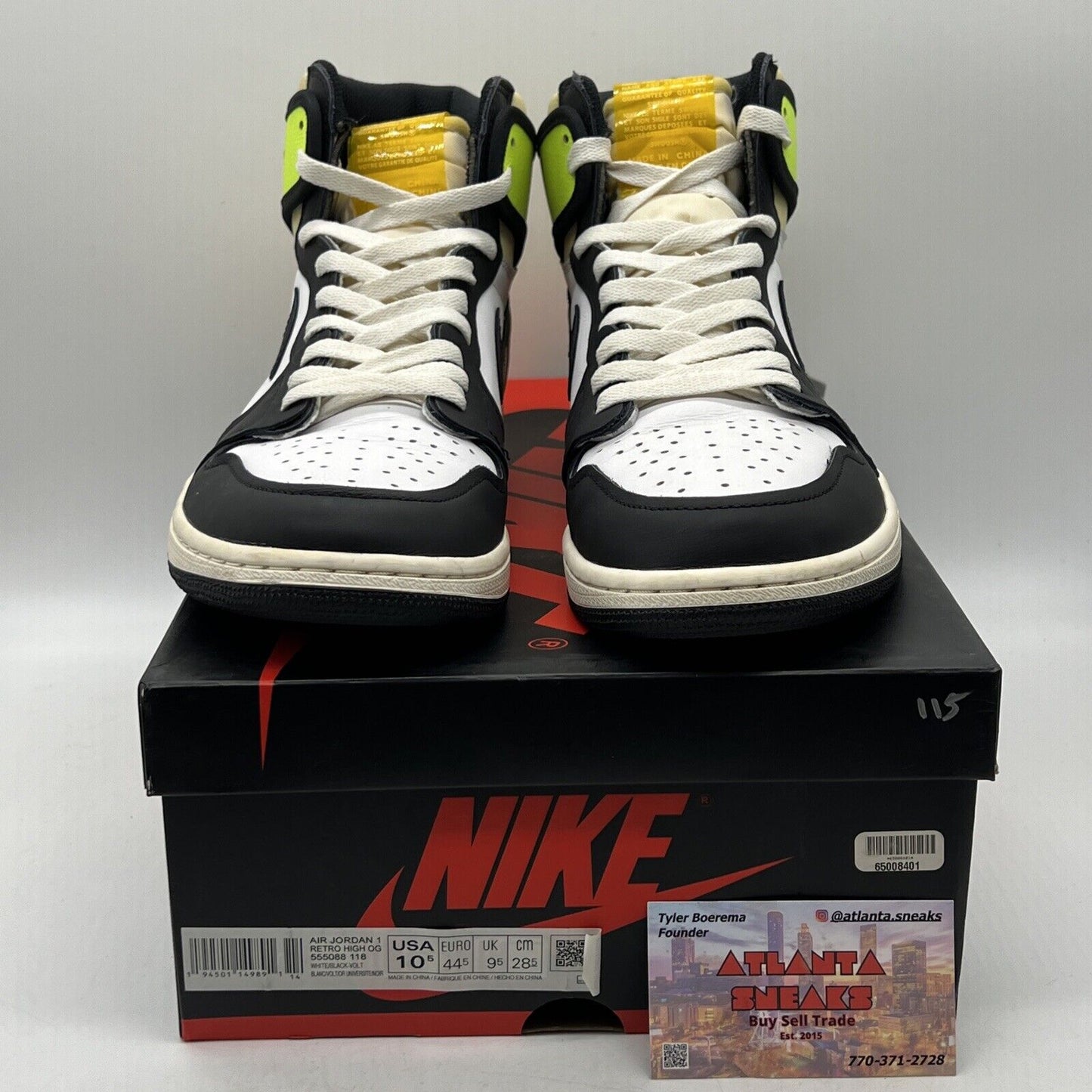 Size 10.5 - Jordan 1 Retro High OG Volt Leather (555088-118)