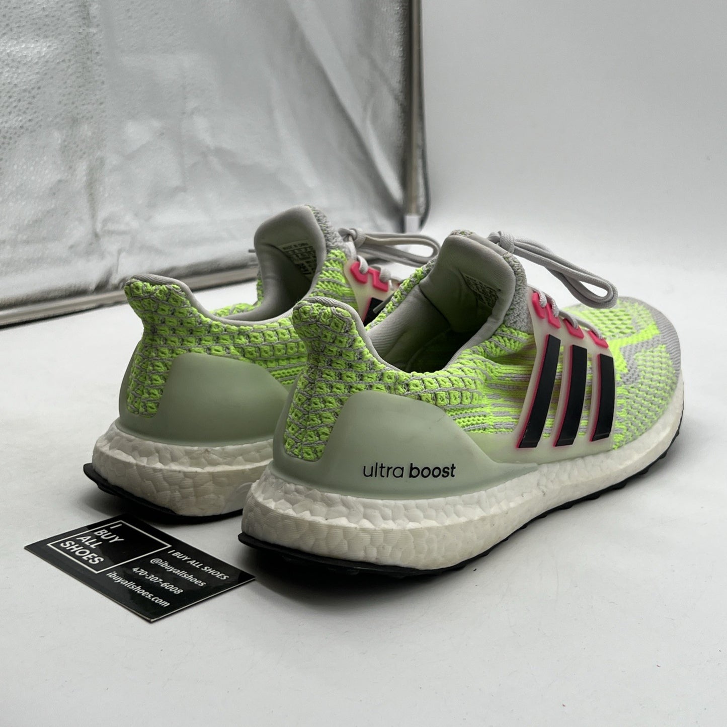 Size 9.5 - adidas UltraBoost 5.0 DNA Dash Grey Signal Green (G58755)