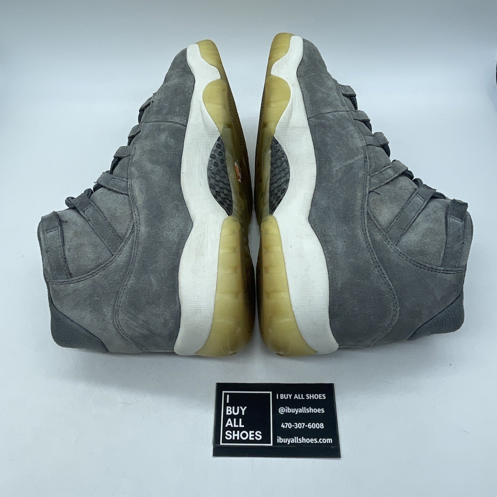 Size 9 - Air Jordan 11 Retro Premium Grey Suede (914433-003)