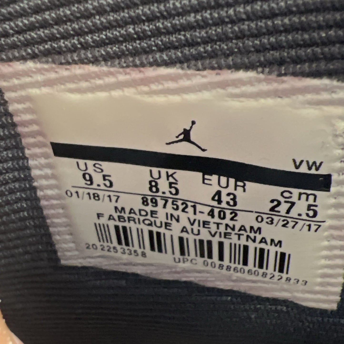 Size 9.5 - Air Jordan 2 Retro Deconstructed Thunder Blue (897521-402)
