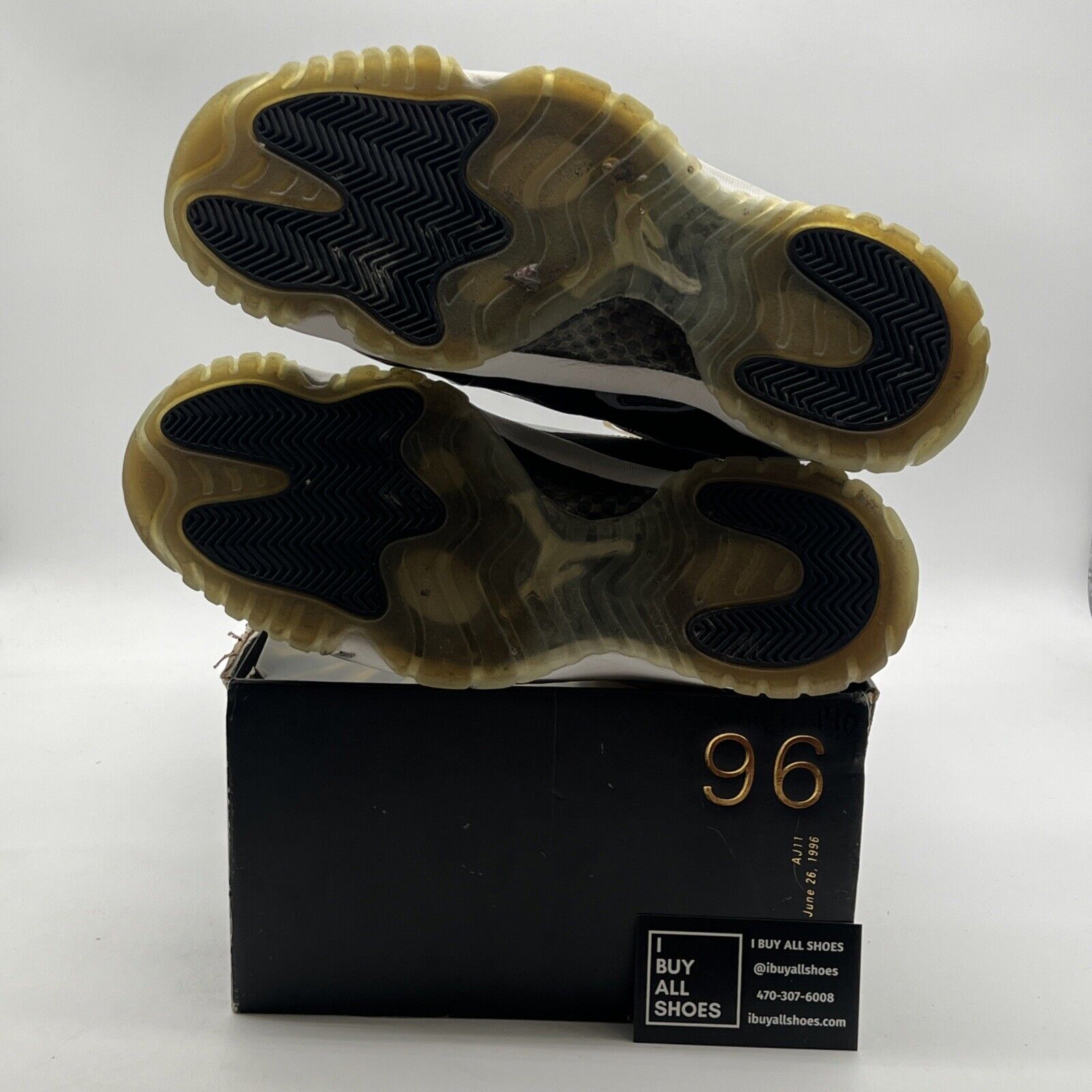 Size 11 - Air Jordan 11 Retro Concord - Defining Moments Pack (136046-171)