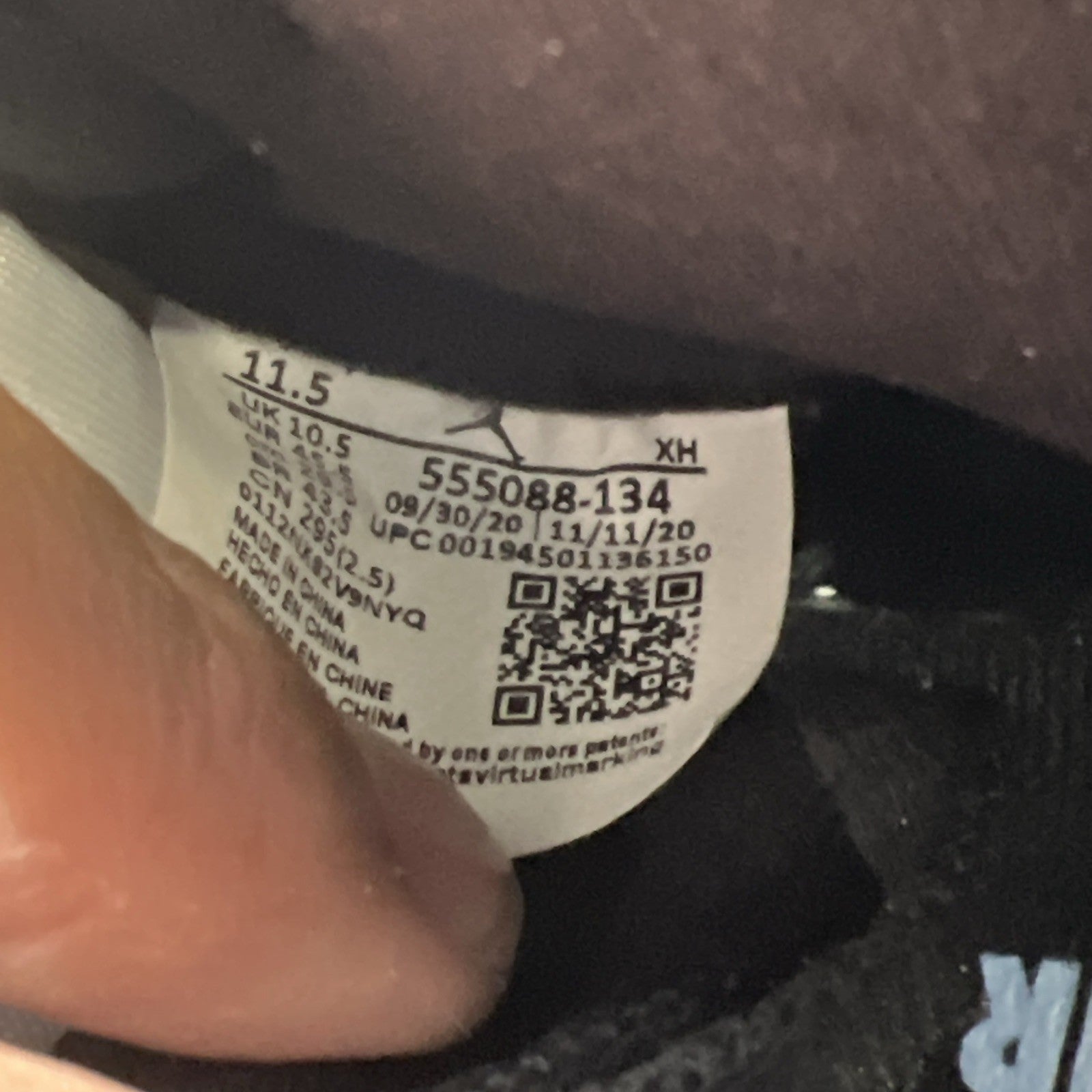 Size 11.5 - Air Jordan 1 Retro OG High University Blue (555088-134)