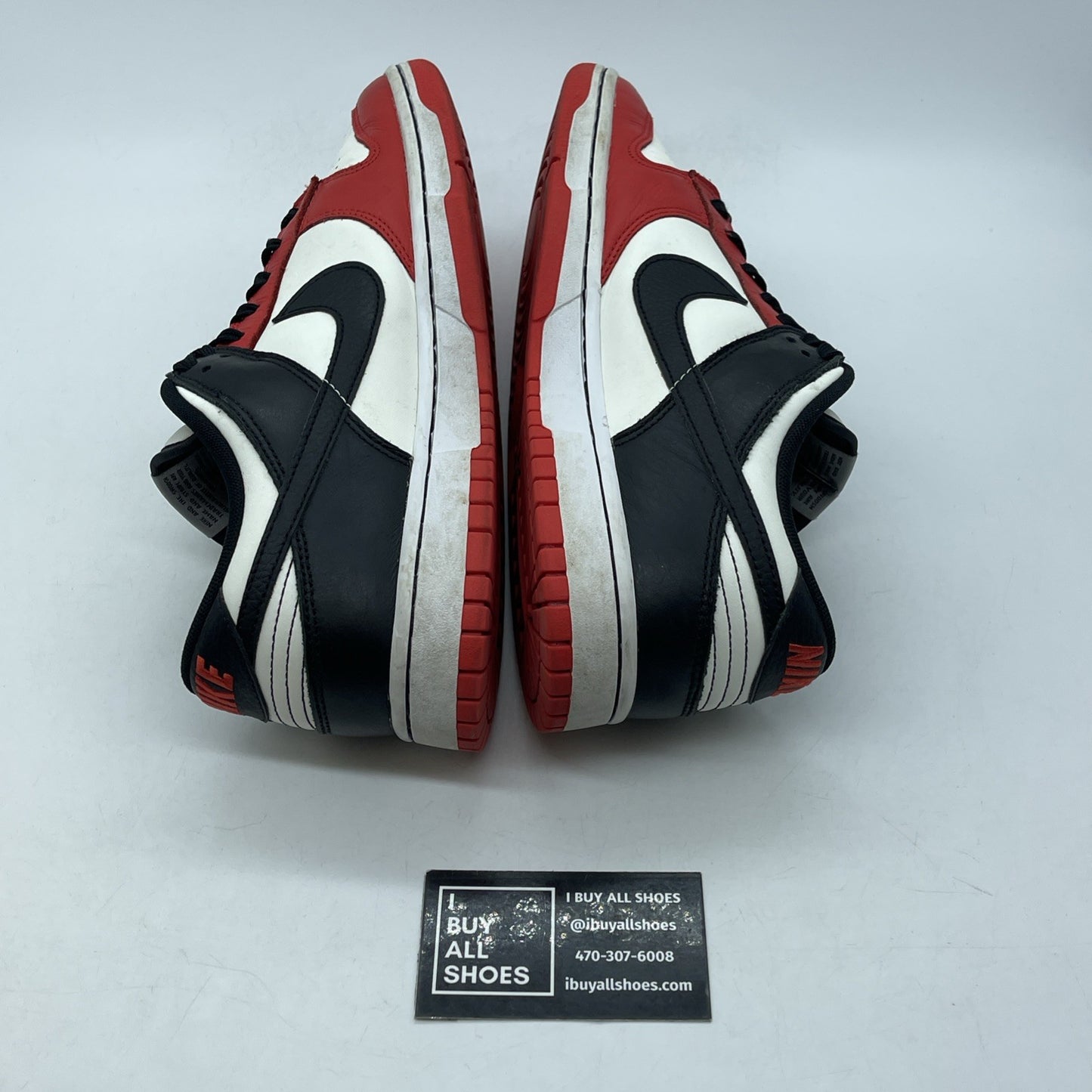 Size 10.5 - Nike Dunk Low EMB x NBA 75th Anniversary - Bulls 2021 (DD3363-100)