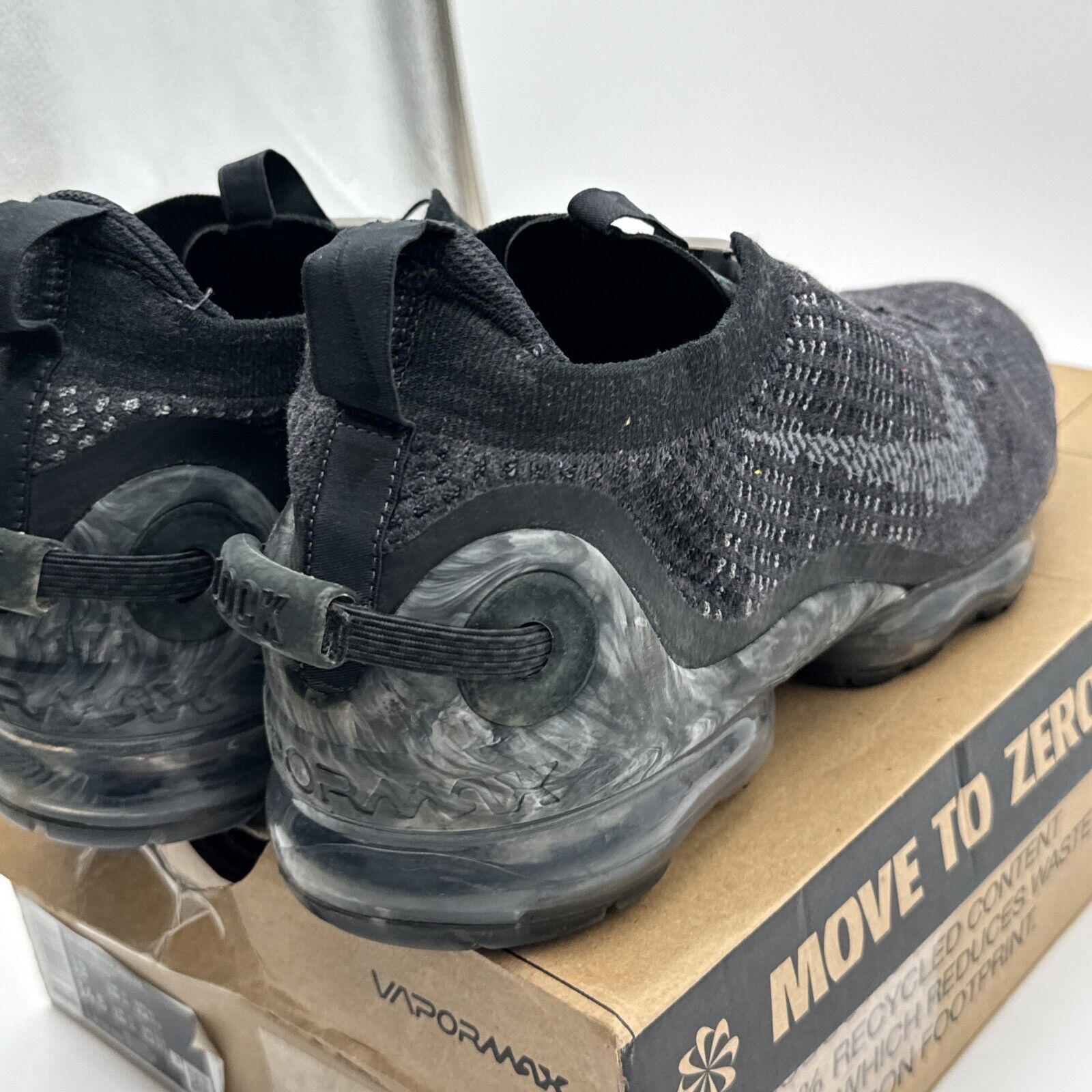 Size 13 - Nike Air VaporMax Flyknit 2020 Black Dark Gray Comfy Air Bubbles Good