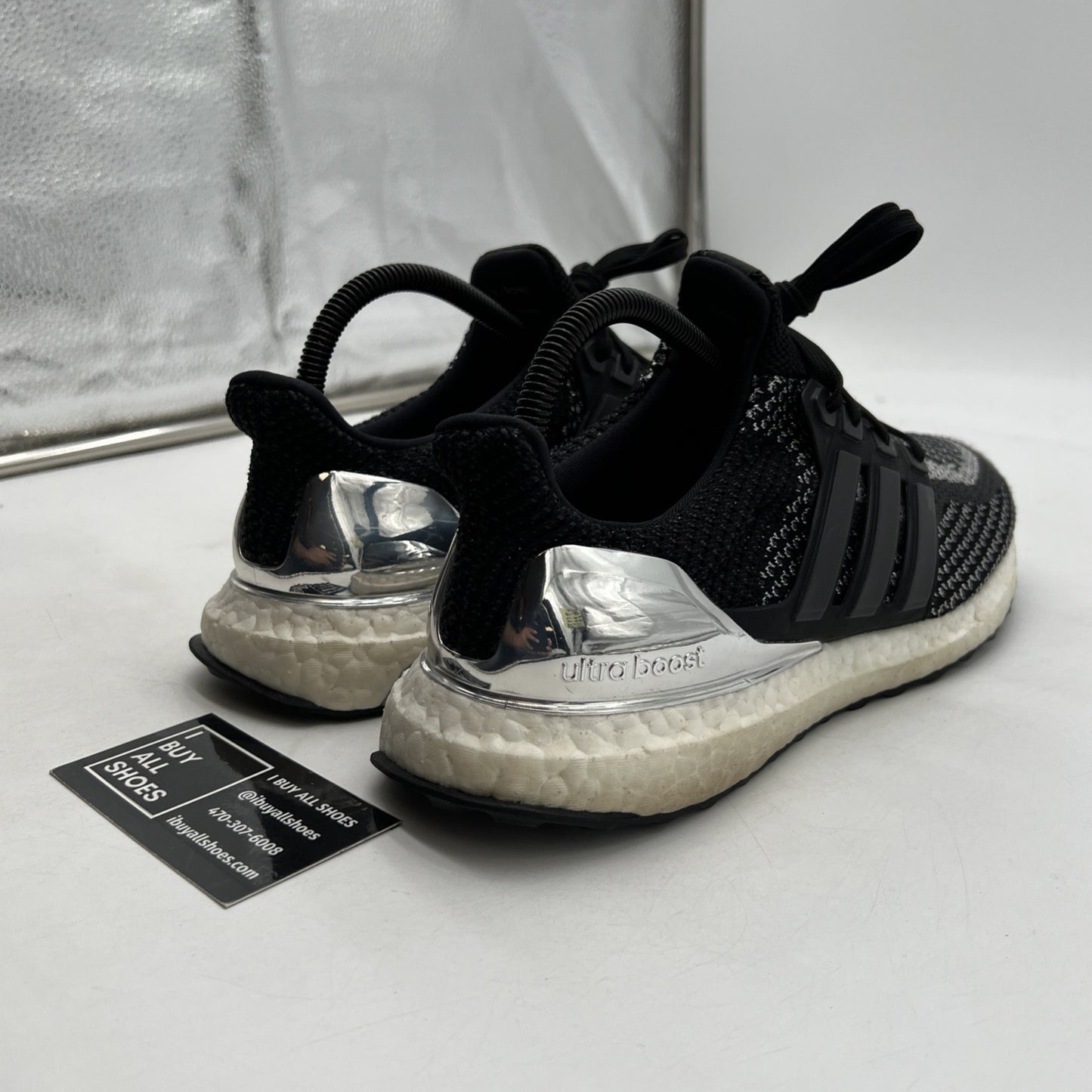 Size 8 - adidas UltraBoost 2.0 Limited Silver Medal (BB4077)
